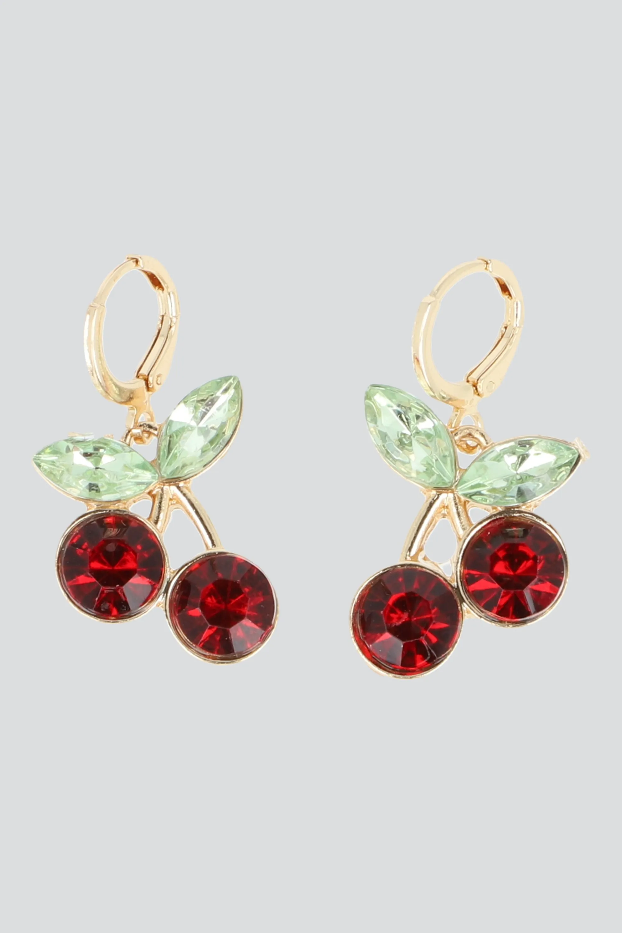 ARRACADAS CEREZA sold by Shasa