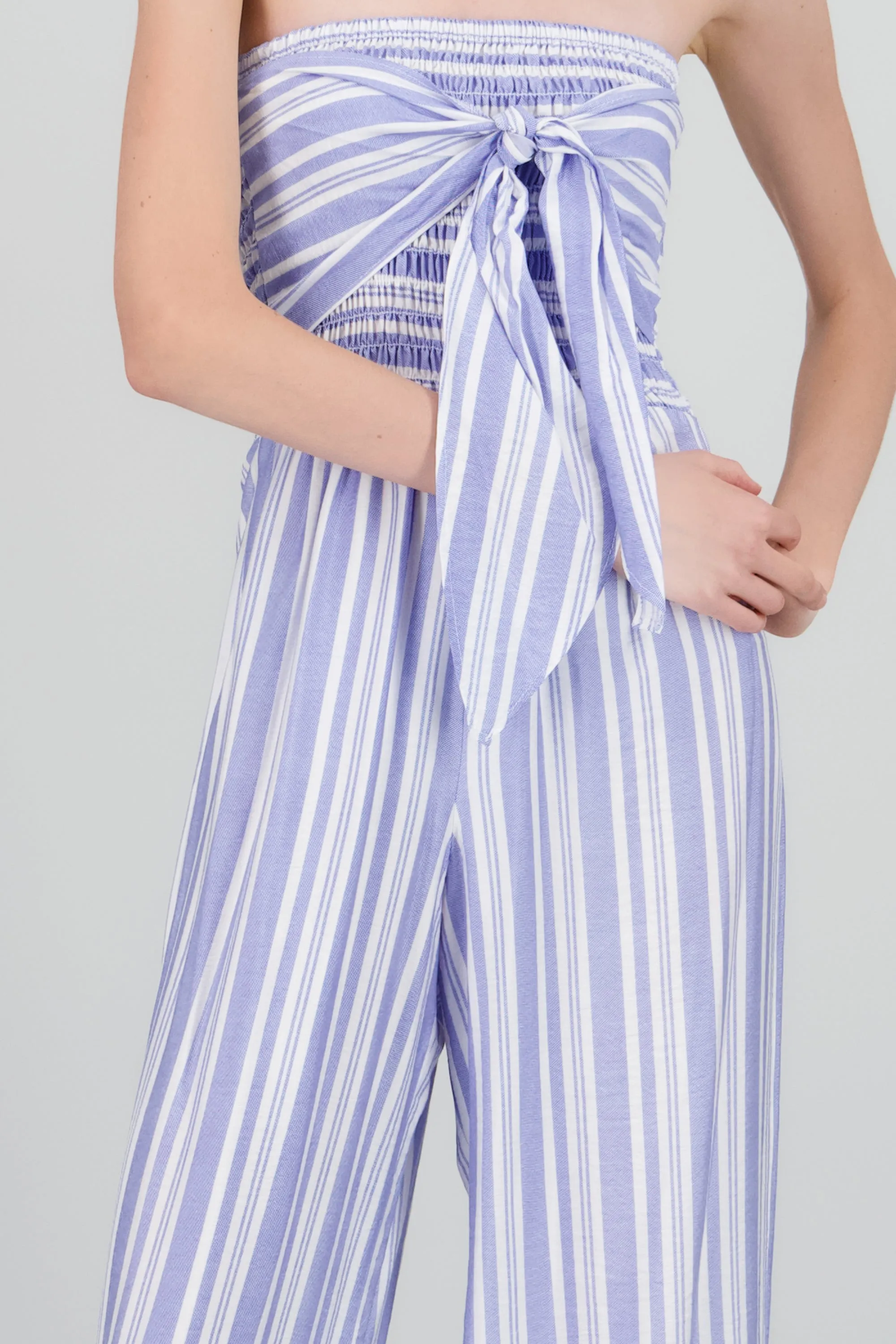 Jumpsuit strapless detalle smock moño sold by Shasa product image thumbnail 5