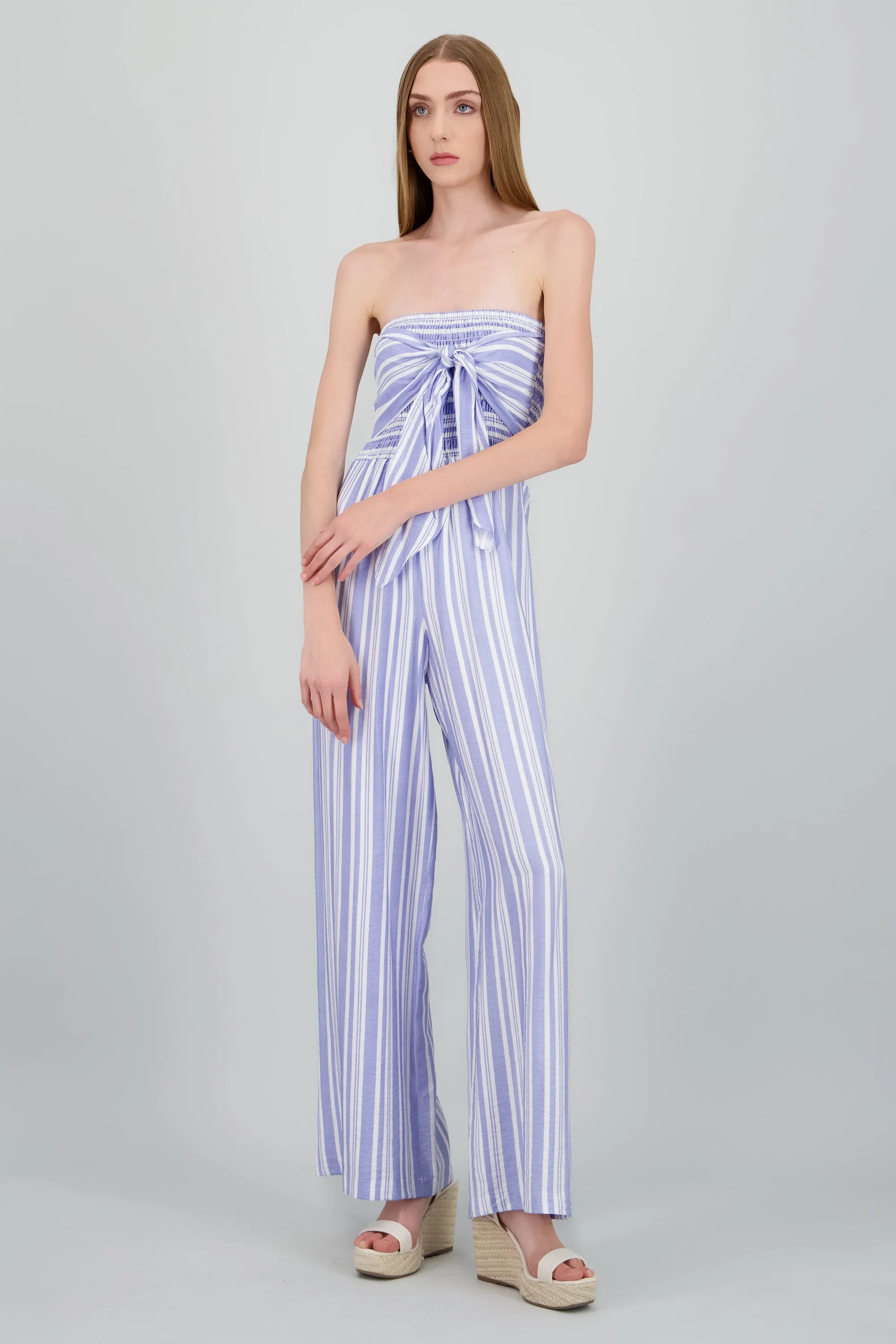 Jumpsuit strapless detalle smock moño sold by Shasa product image thumbnail 2