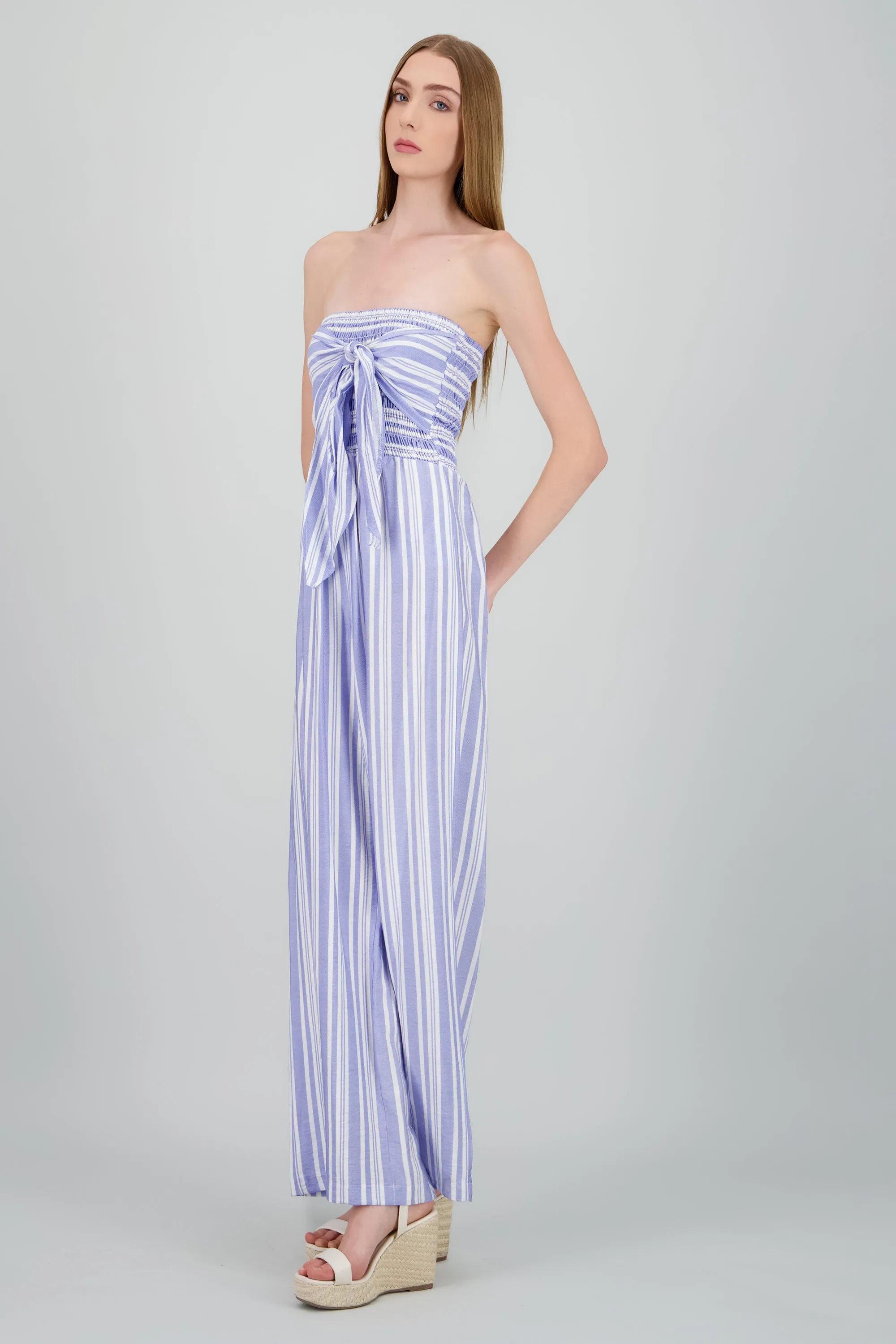 Jumpsuit strapless detalle smock moño sold by Shasa product image thumbnail 3