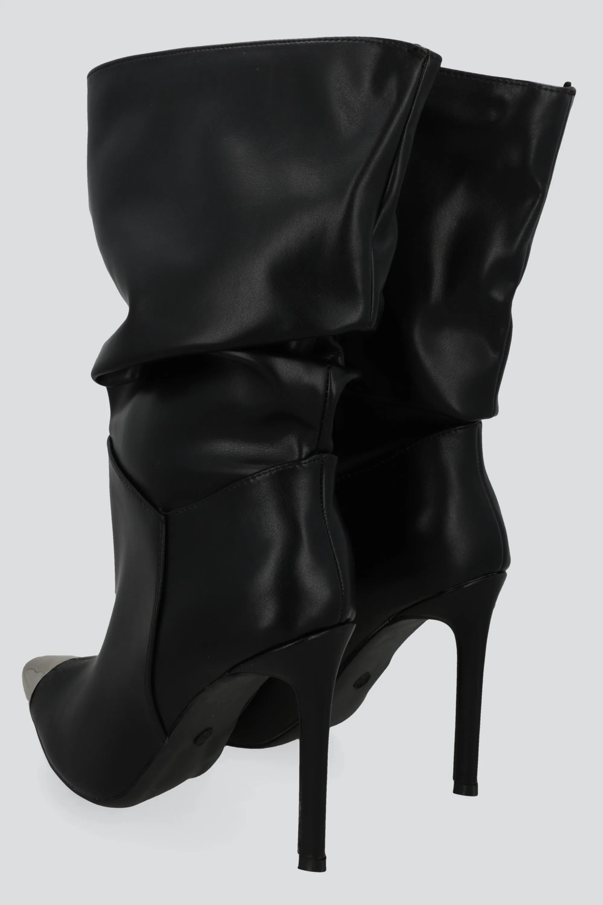 Bota slouchy midi punta metalica sold by Shasa product image thumbnail 3