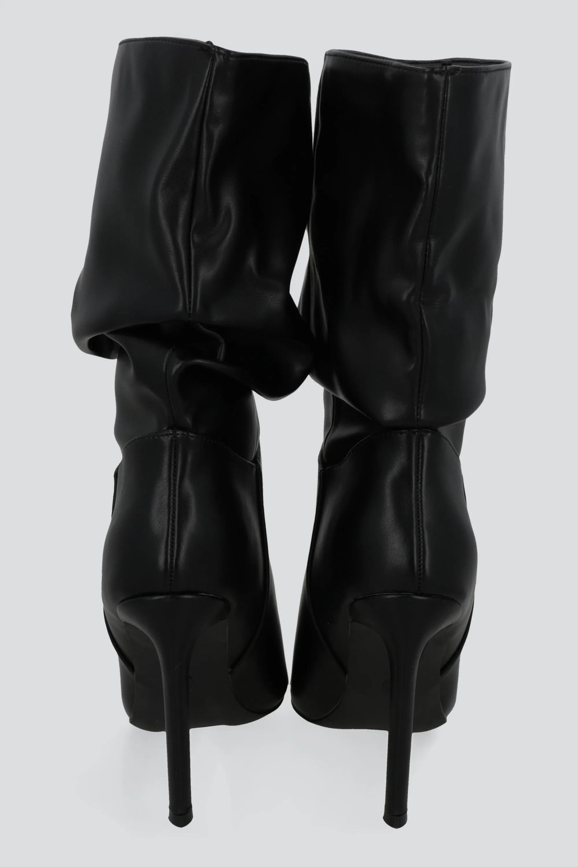 Bota slouchy midi punta metalica sold by Shasa product image thumbnail 4