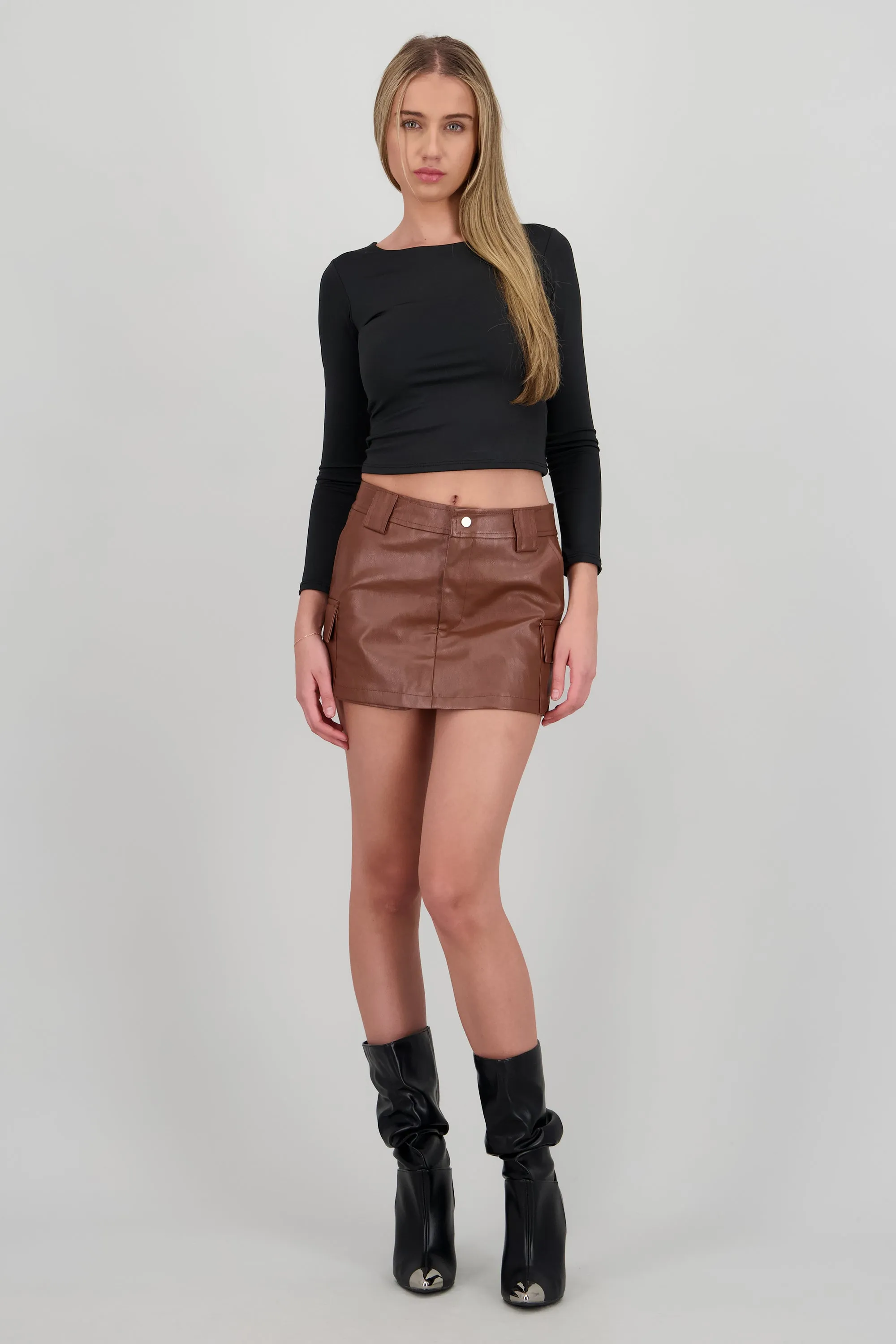 Bota slouchy midi punta metalica sold by Shasa product image thumbnail 5