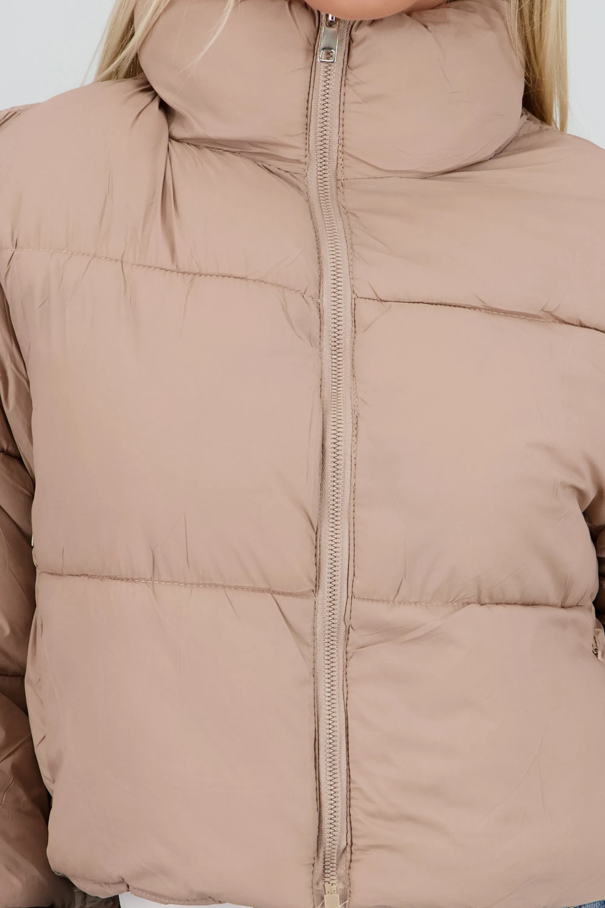 Chamarra puffer crop sold by Shasa product image thumbnail 5