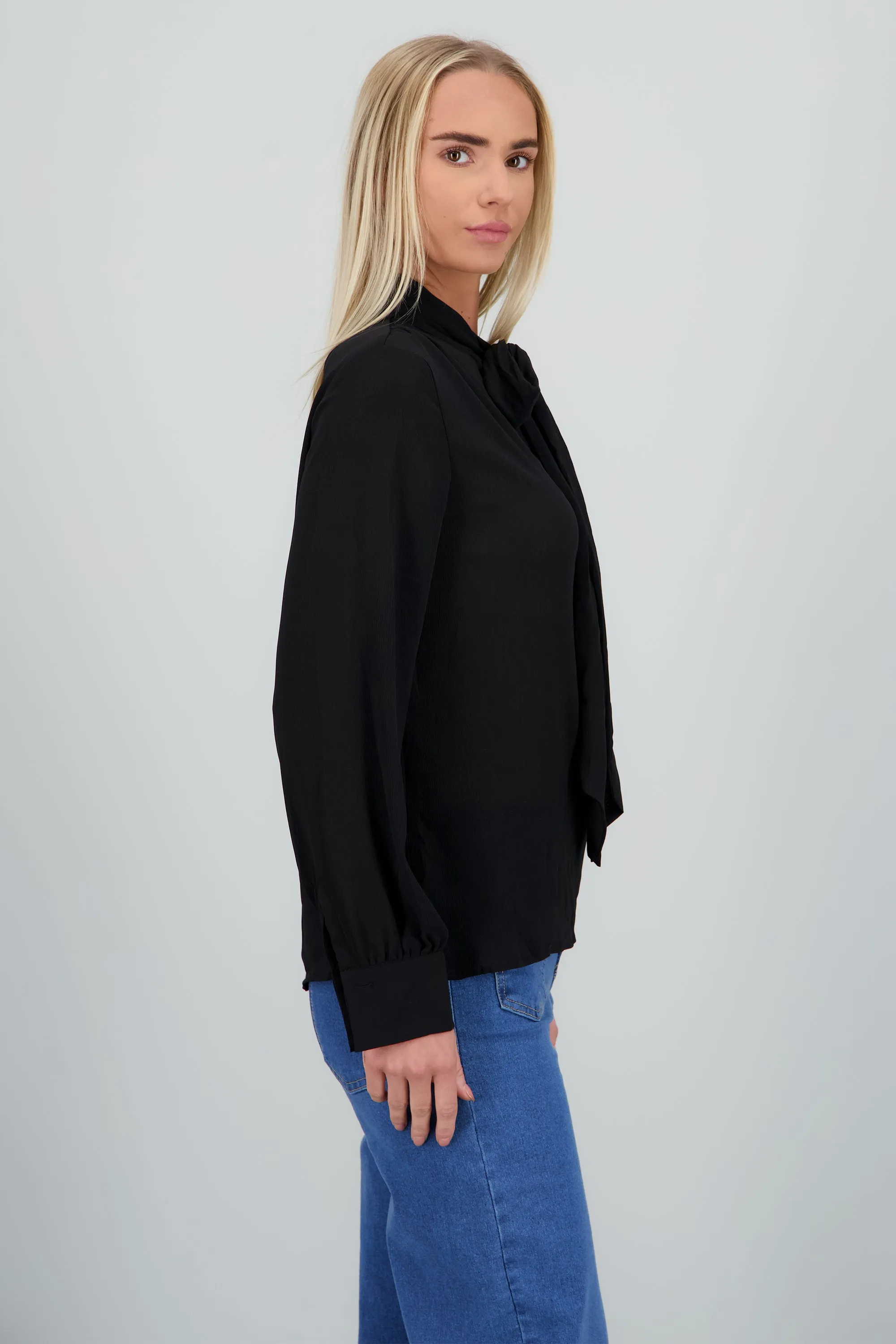 Blusa fluida detalle cuello sold by Shasa product image thumbnail 3