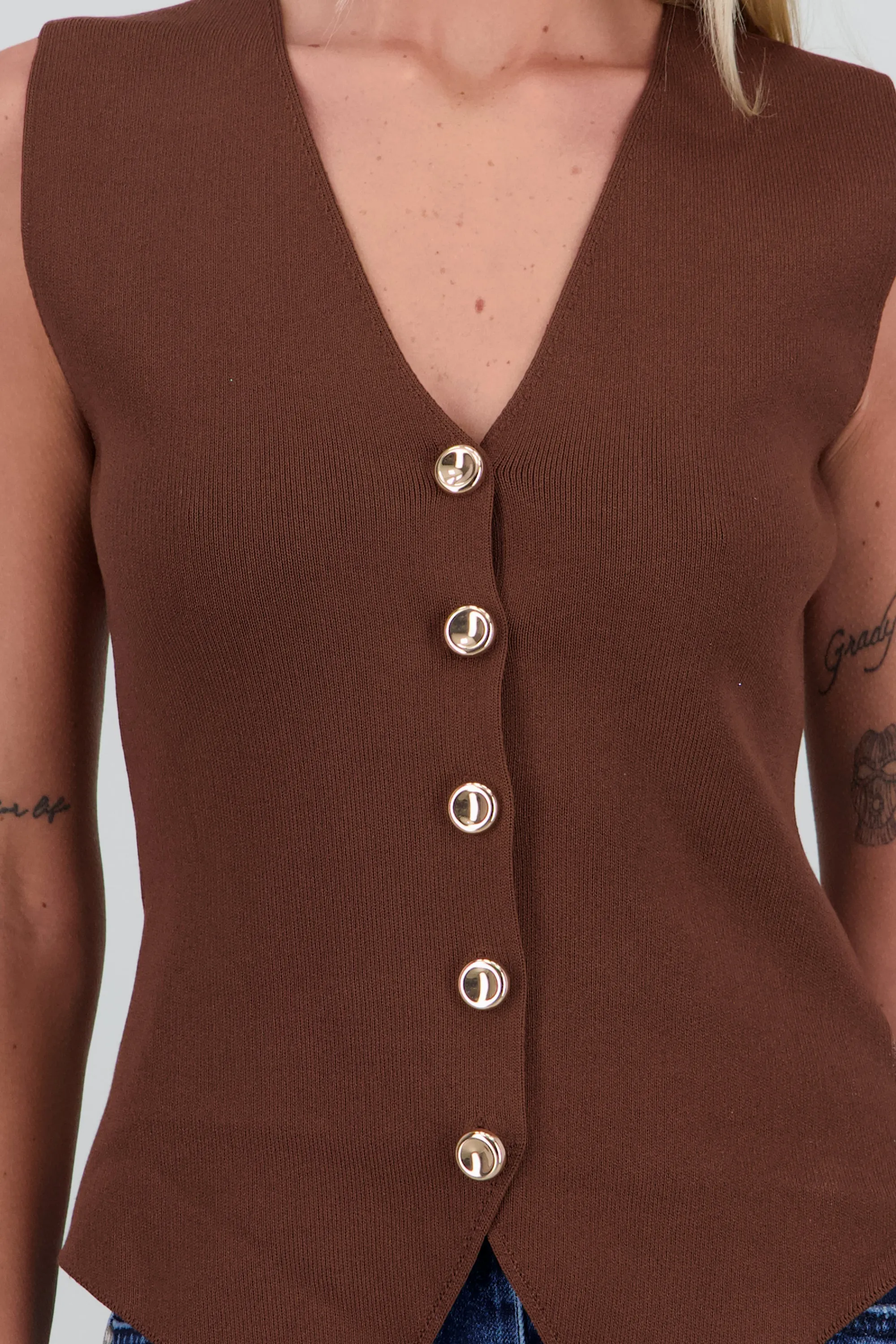 Top tipo chaleco tejido detalle botones sold by Shasa product image thumbnail 5