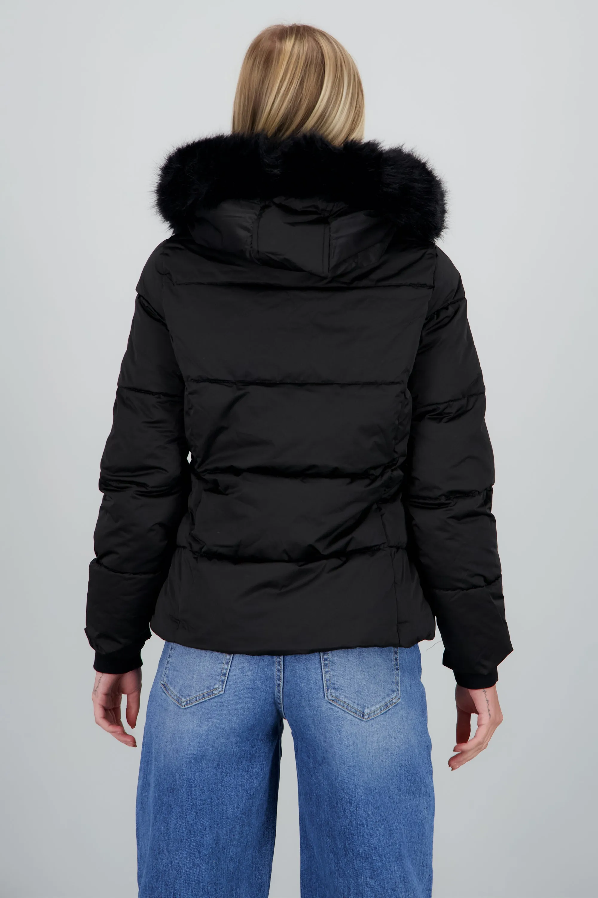 Chamarra puffer det peluche sold by Shasa product image thumbnail 4