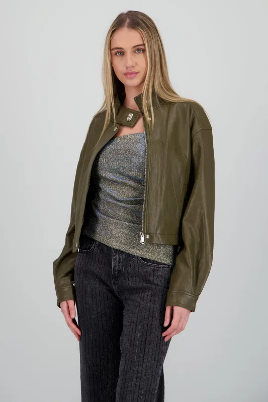 Chamarra cuello alto pu sold by Shasa