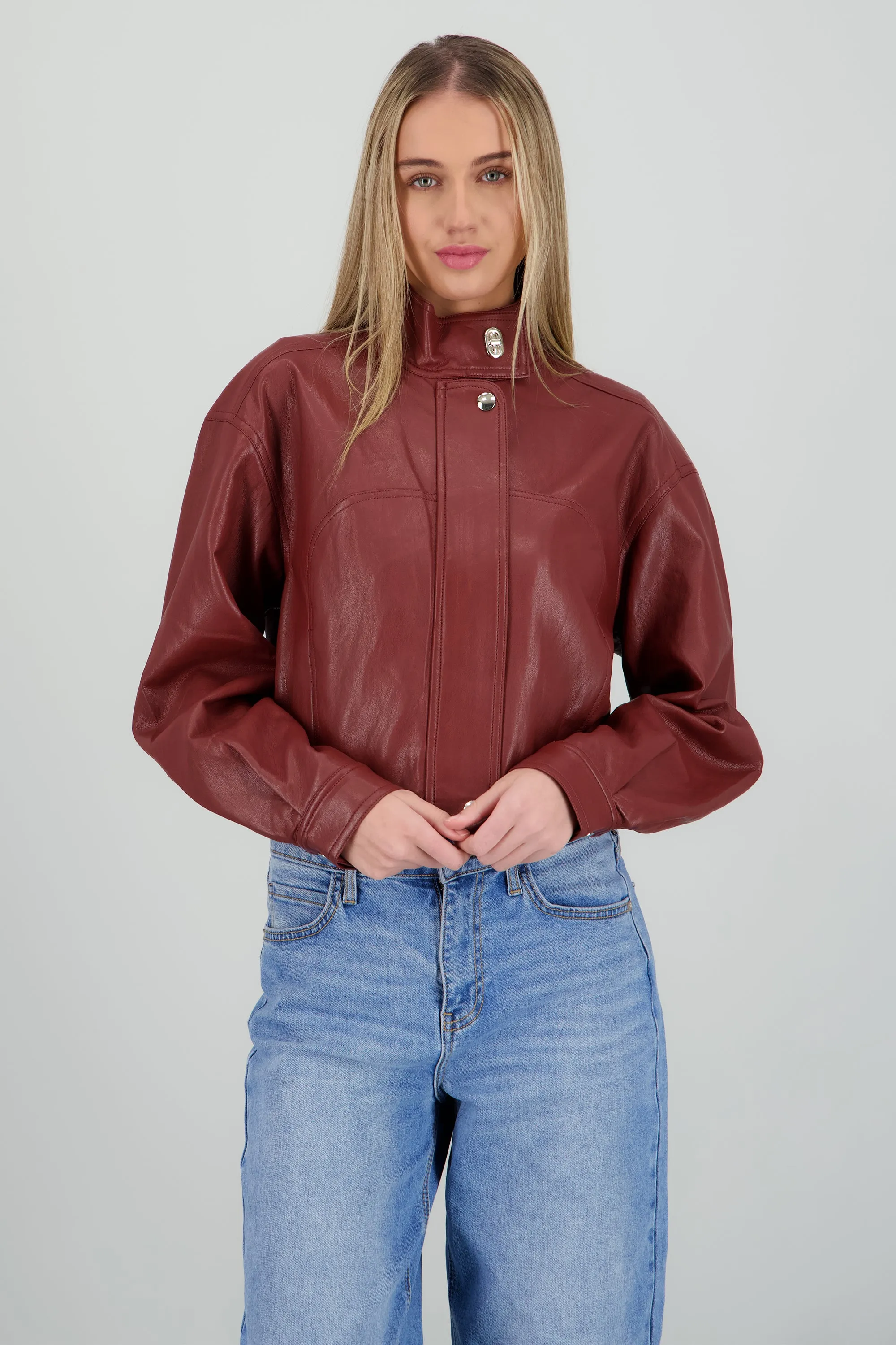 Chamarra cuello alto pu sold by Shasa product image thumbnail 2