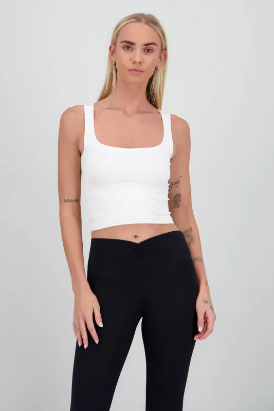 Top sin manga escote cuadrado sold by Shasa