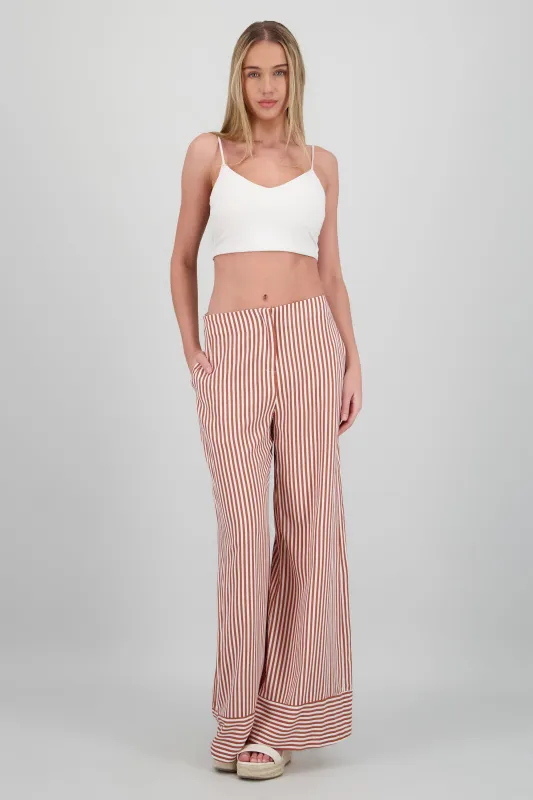 Pantalon amplio detalle rayas sold by Shasa