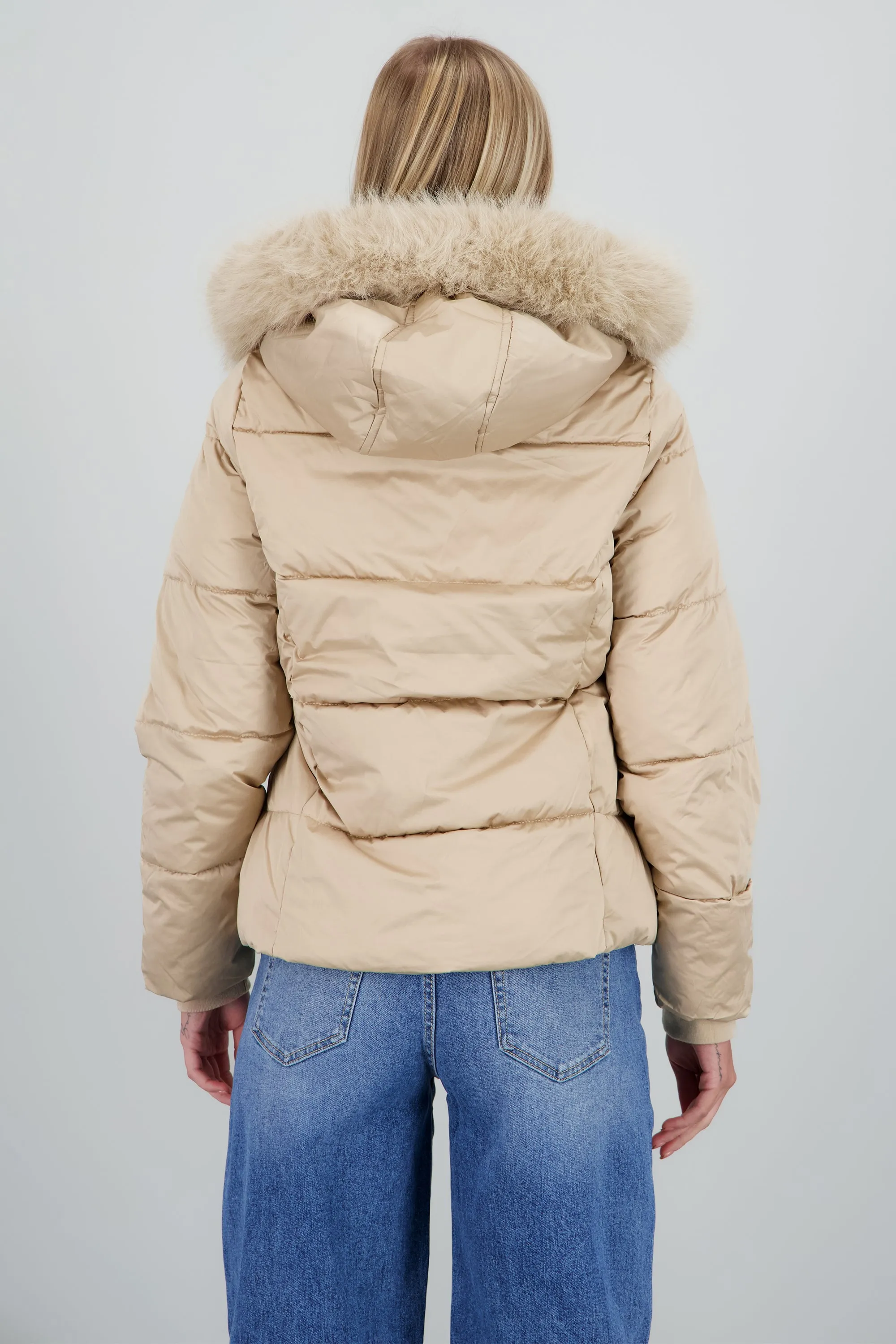 Chamarra puffer det peluche sold by Shasa product image thumbnail 4