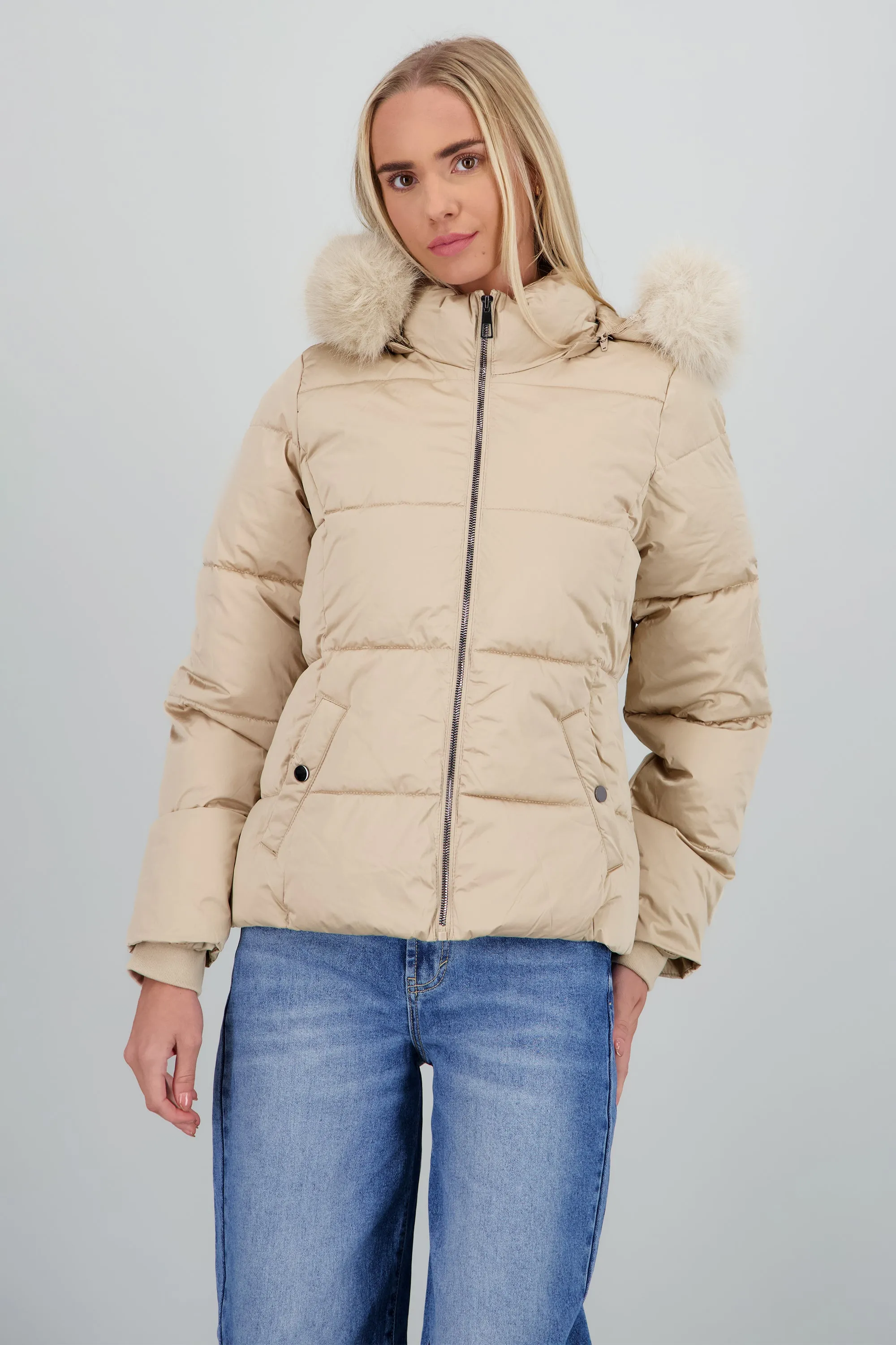 Chamarra puffer det peluche sold by Shasa product image thumbnail 2