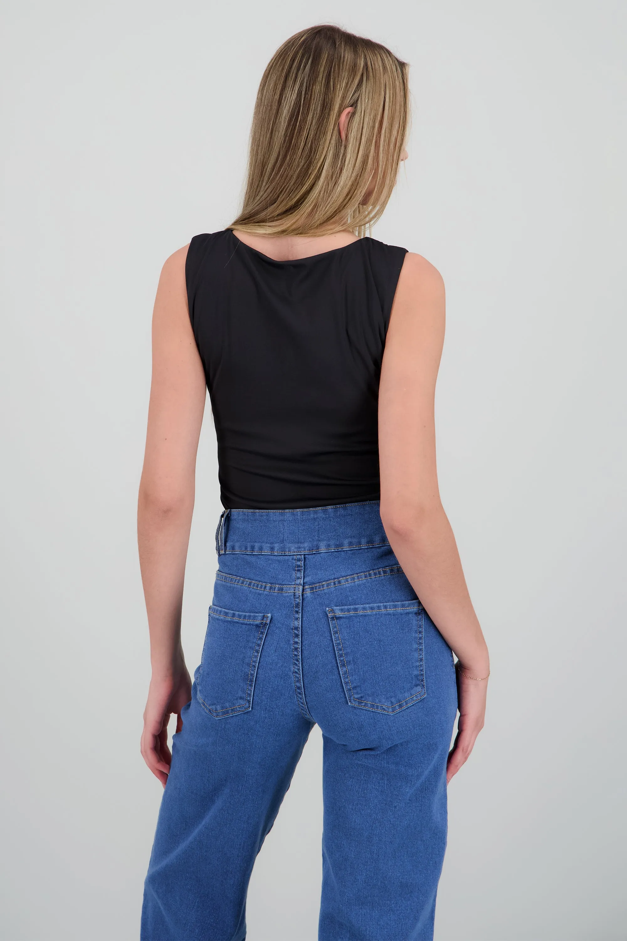 Bodysuit corte al frente sold by Shasa product image thumbnail 3