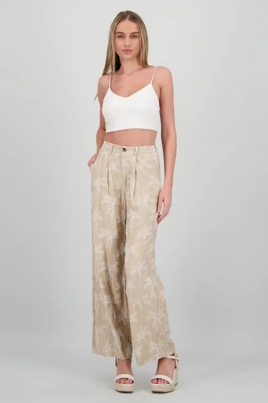 Pantalon recto estampado de palmeras sold by Shasa