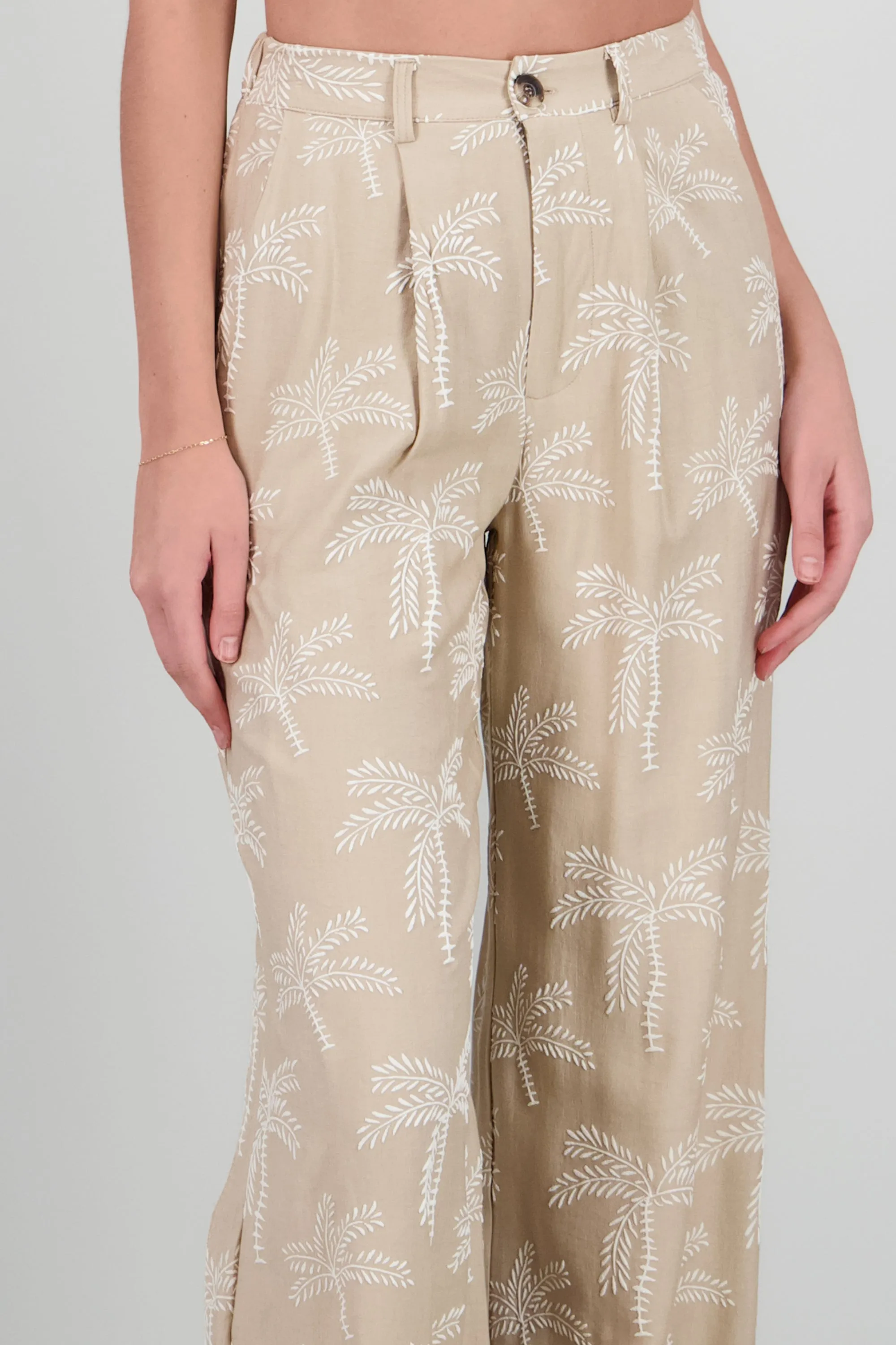 Pantalon recto estampado de palmeras sold by Shasa product image thumbnail 5
