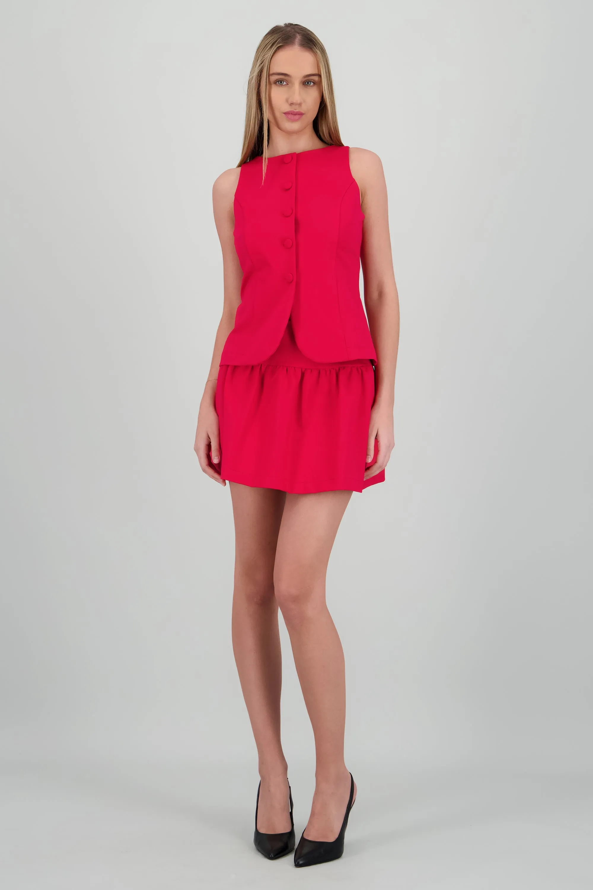 Falda mini tacto suave sold by Shasa