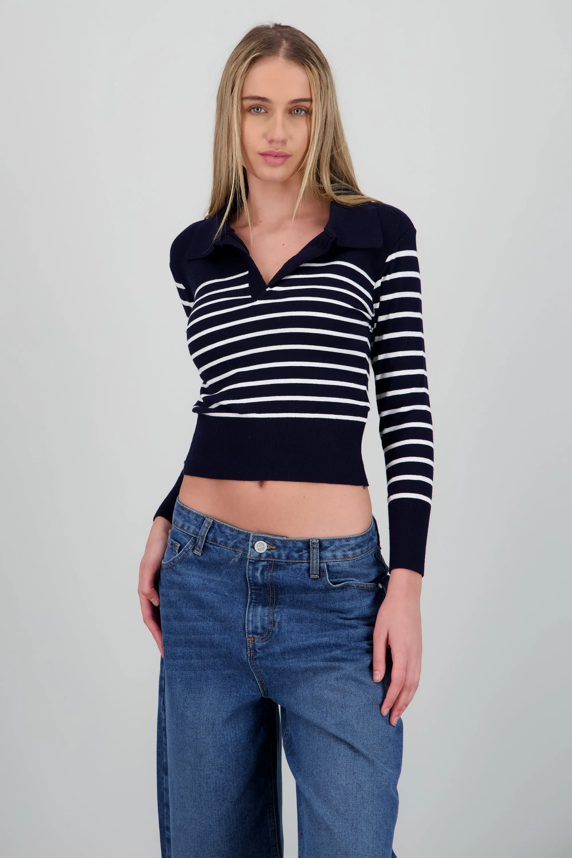 Sueter rayas cuello polo sold by Shasa product image thumbnail 2