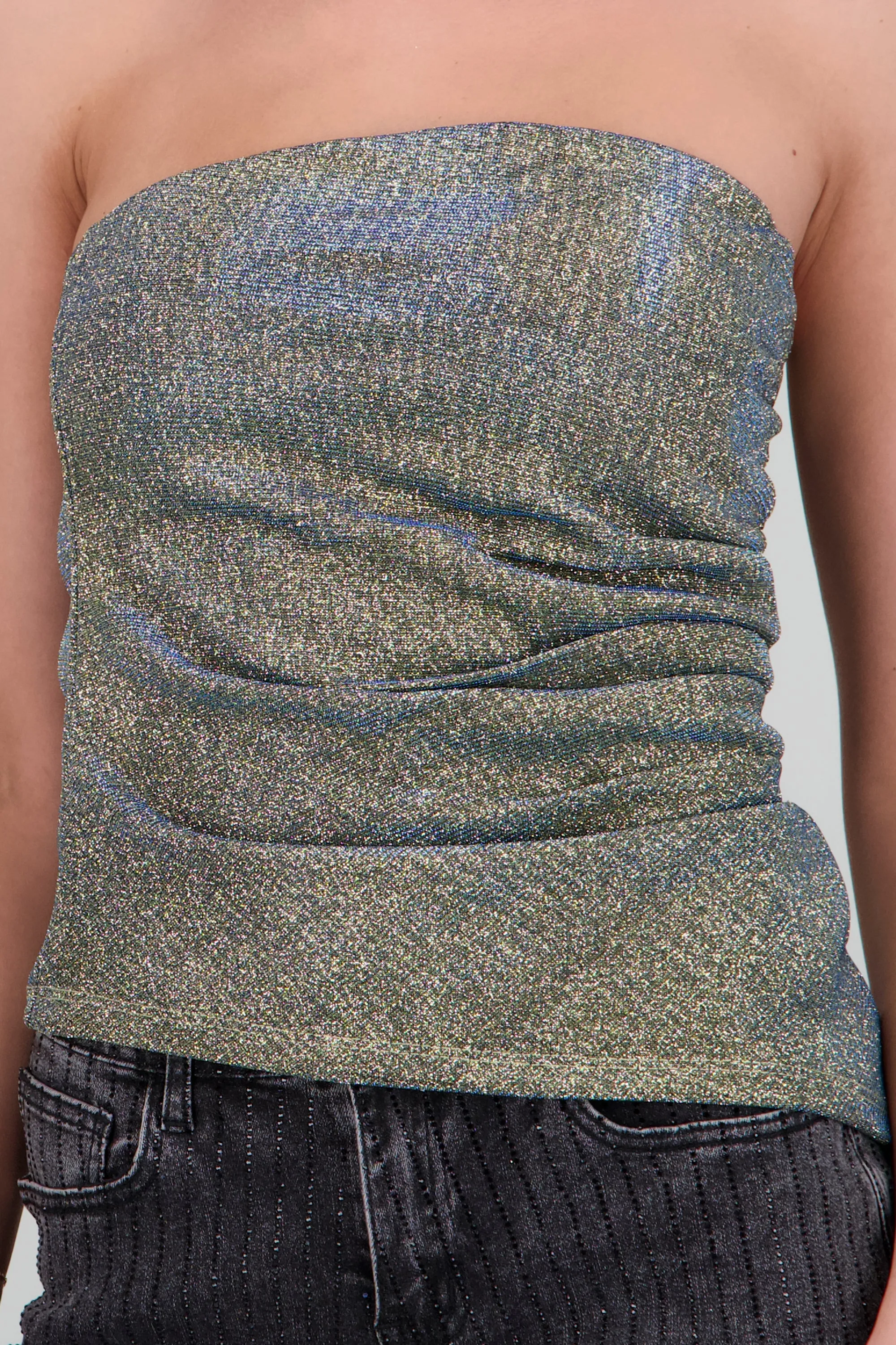 Top bandeau asimetrico brillos sold by Shasa product image thumbnail 5