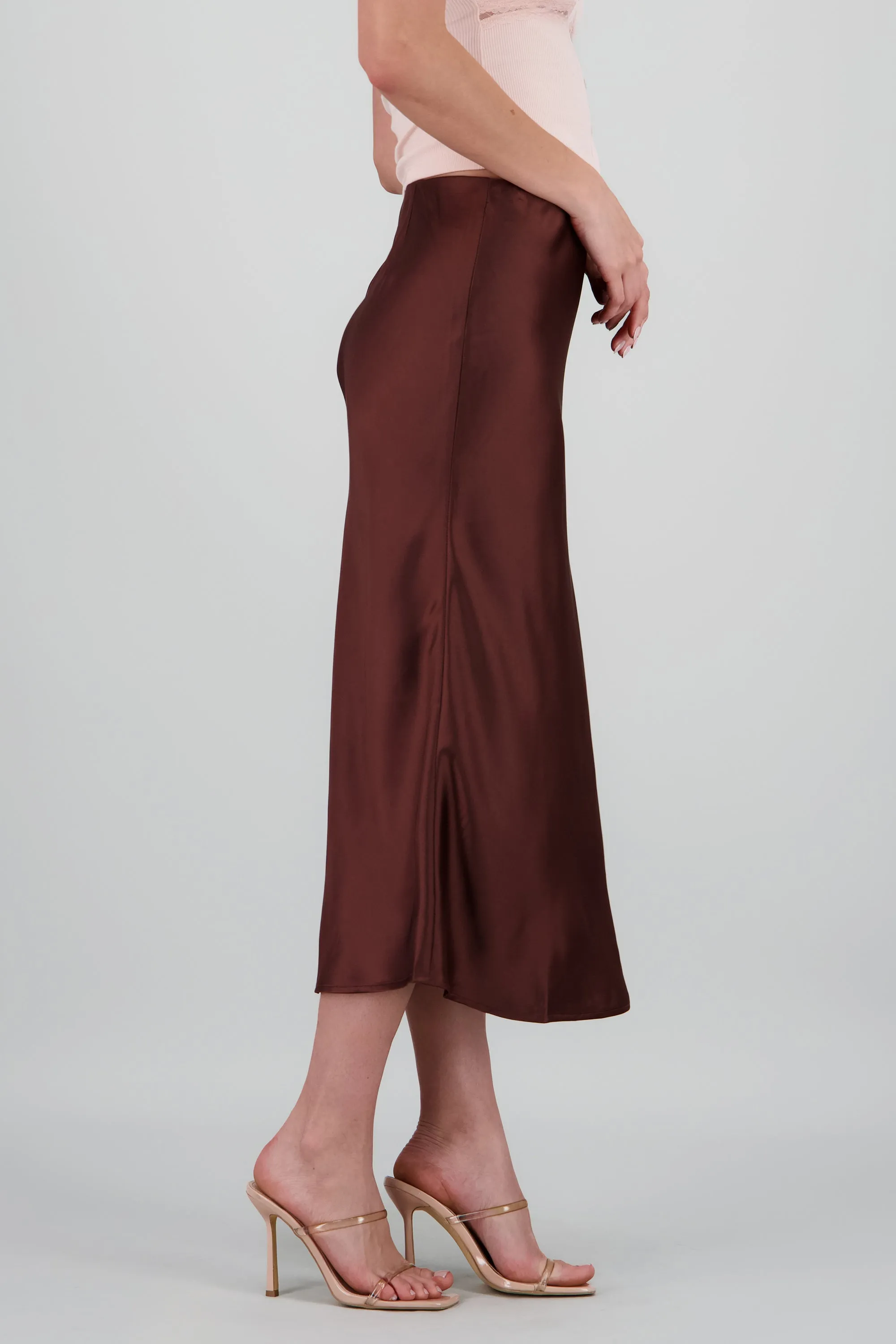 Falda satin midi lisa sold by Shasa product image thumbnail 3