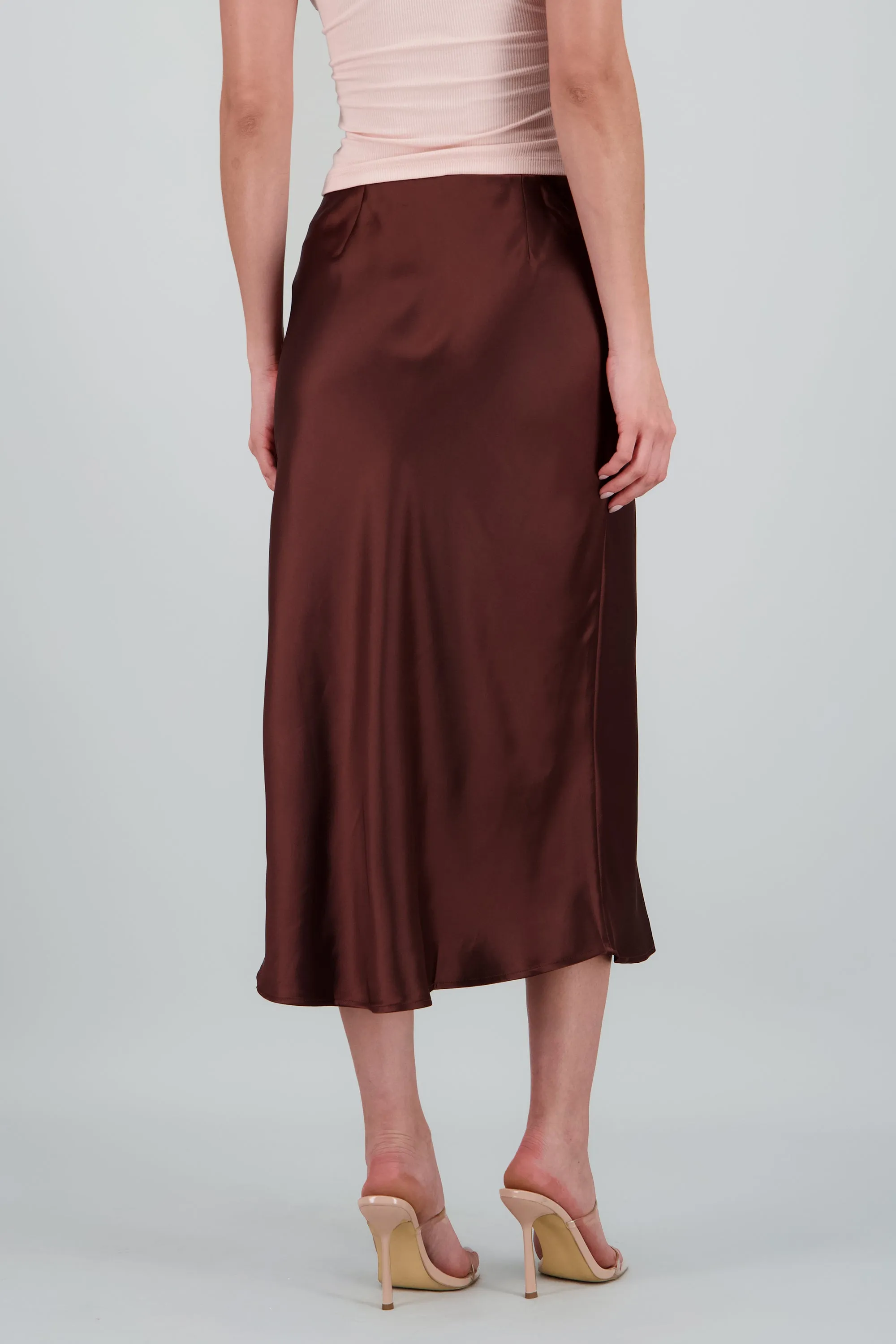 Falda satin midi lisa sold by Shasa product image thumbnail 4