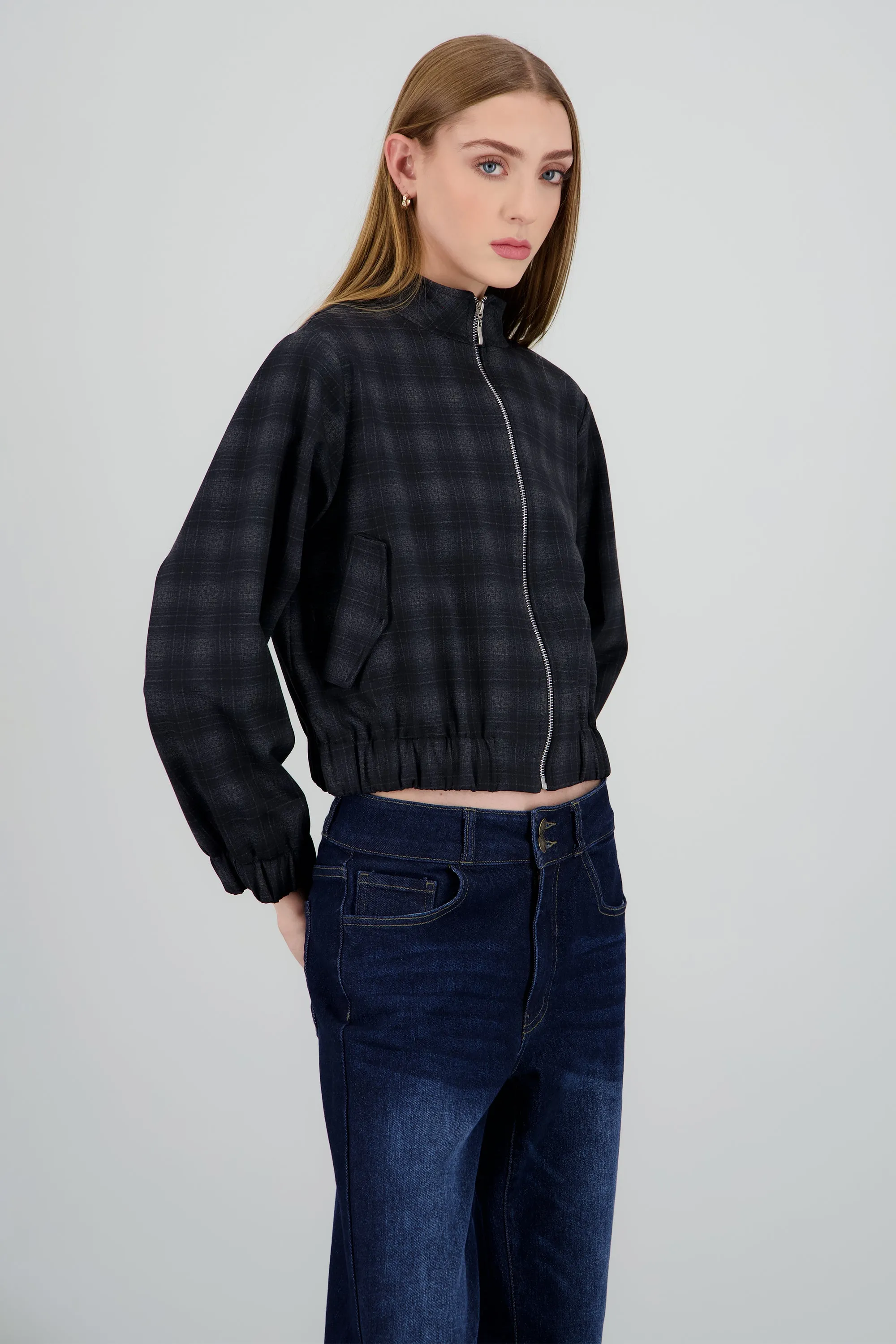 Chamarra ligera estampado cuadros sold by Shasa product image thumbnail 3