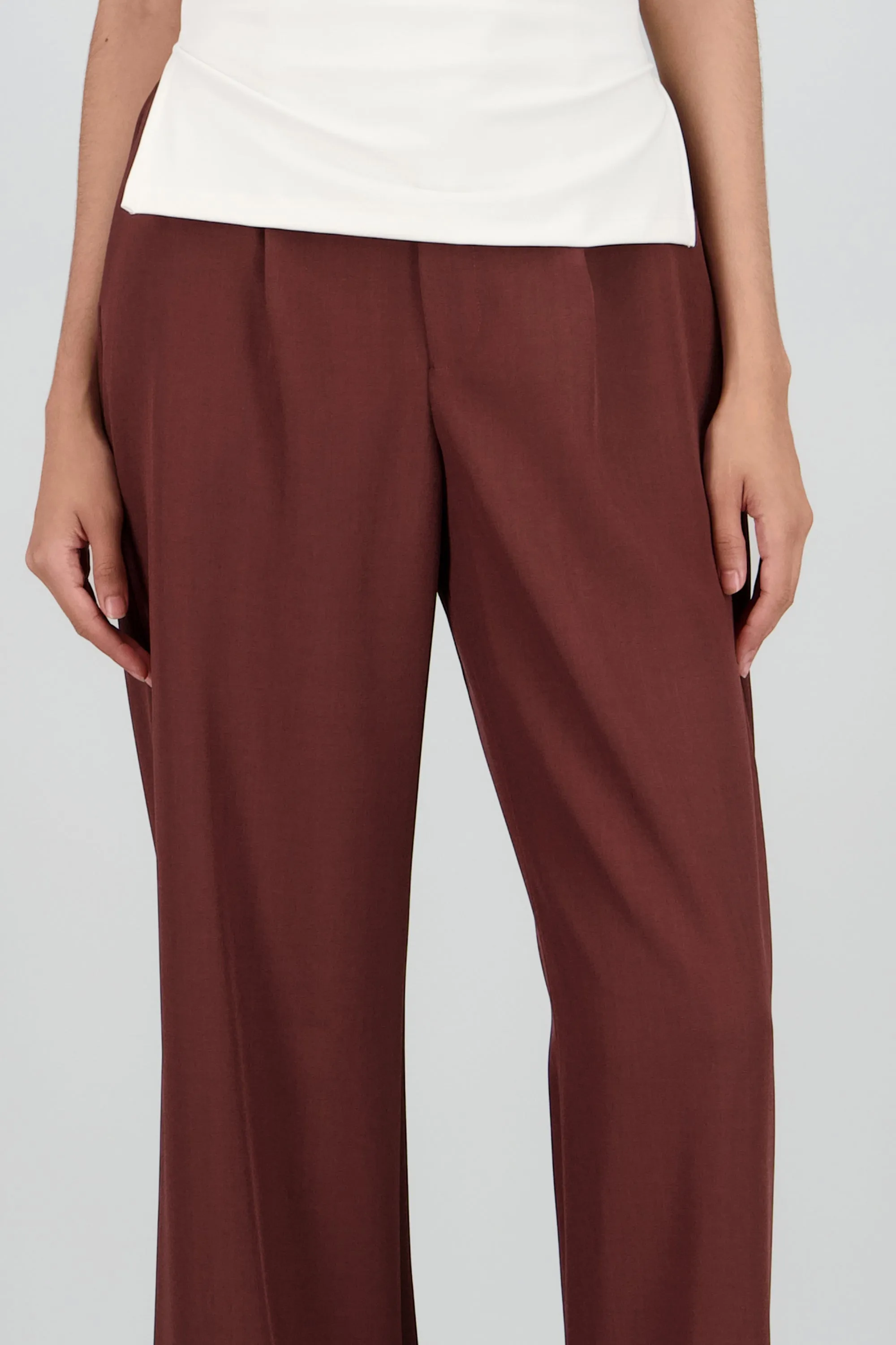 Pantalon pinzas amplio sold by Shasa product image thumbnail 5