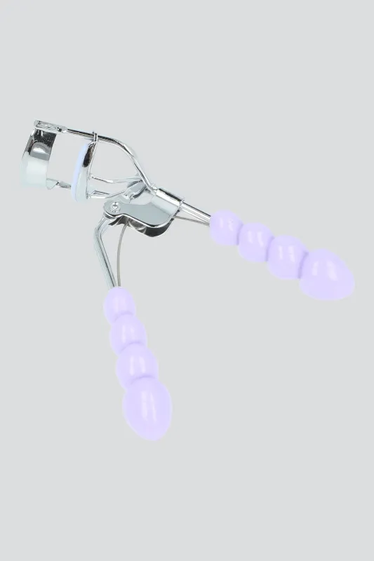 Enchinador forma corazones sold by Shasa