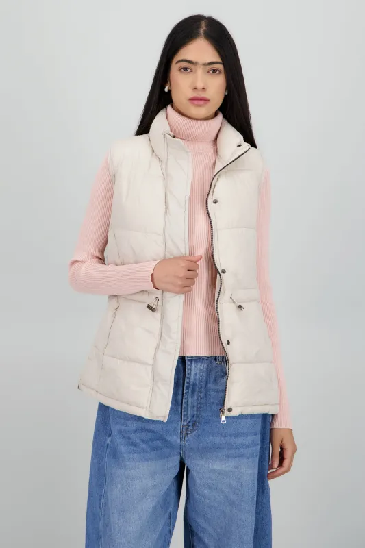 Chaleco capitonado ajustable sold by Shasa