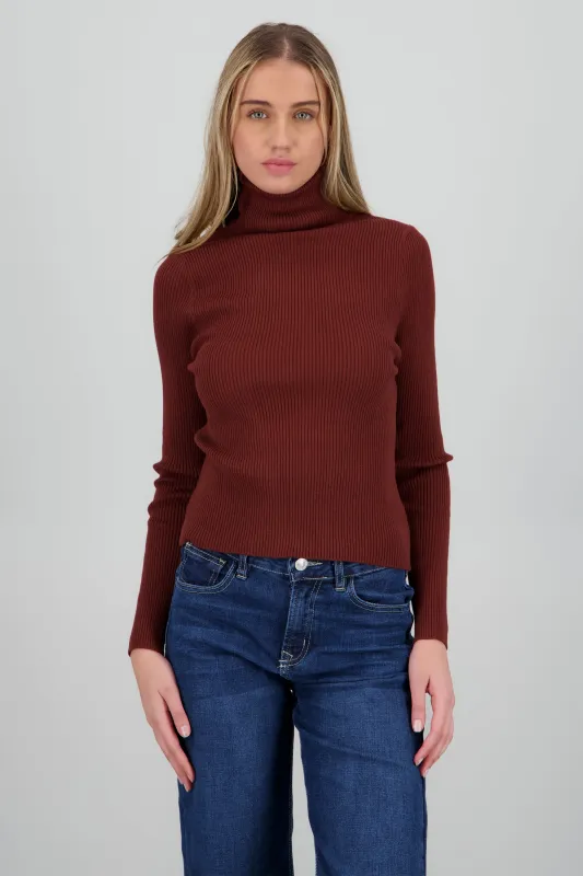 Sueter acanalado con cuello alto sold by Shasa