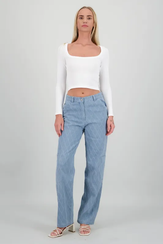 Jeans con detalle patron sold by Shasa