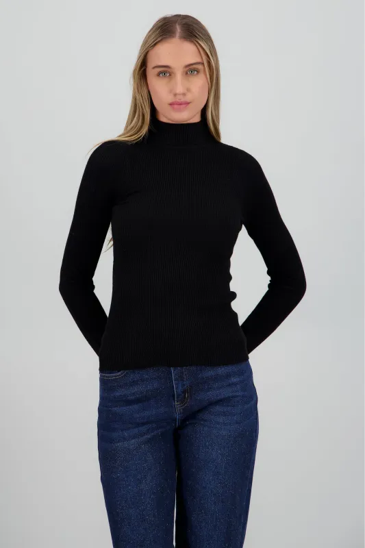 sueter tortuga liso sold by Shasa