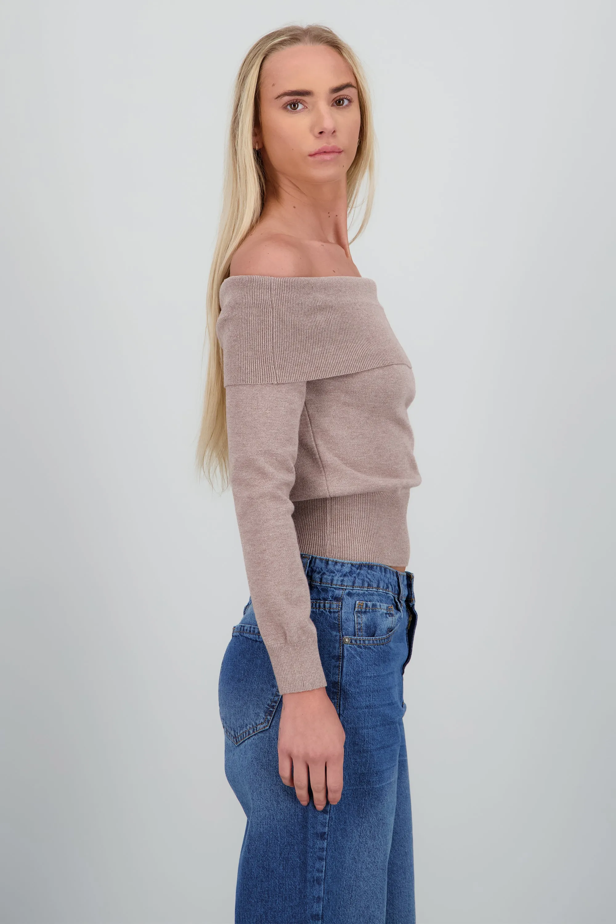 Suéter off shoulder punto sold by Shasa product image thumbnail 3