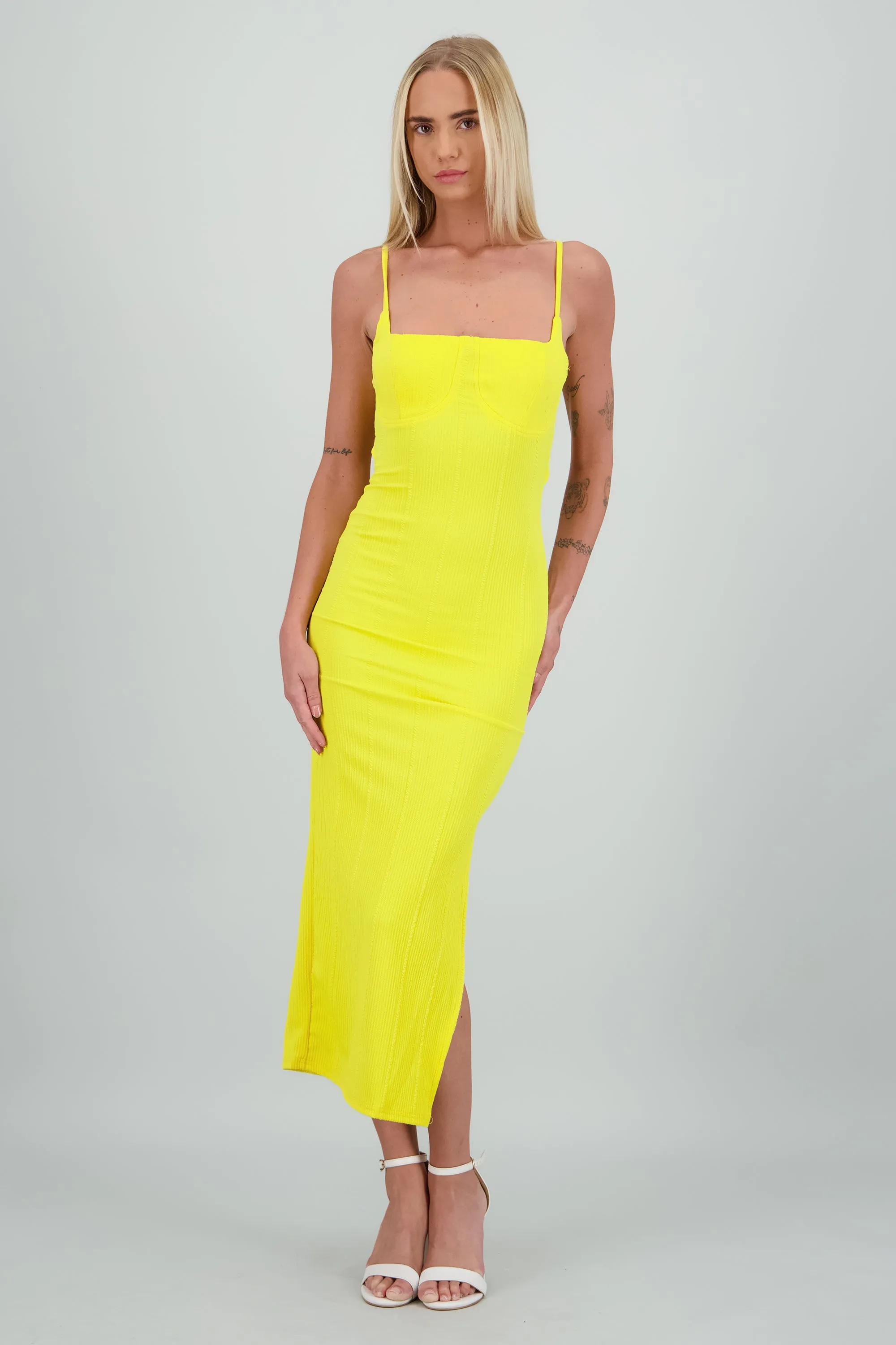 Vestido maxi textura sold by Shasa product image thumbnail 2