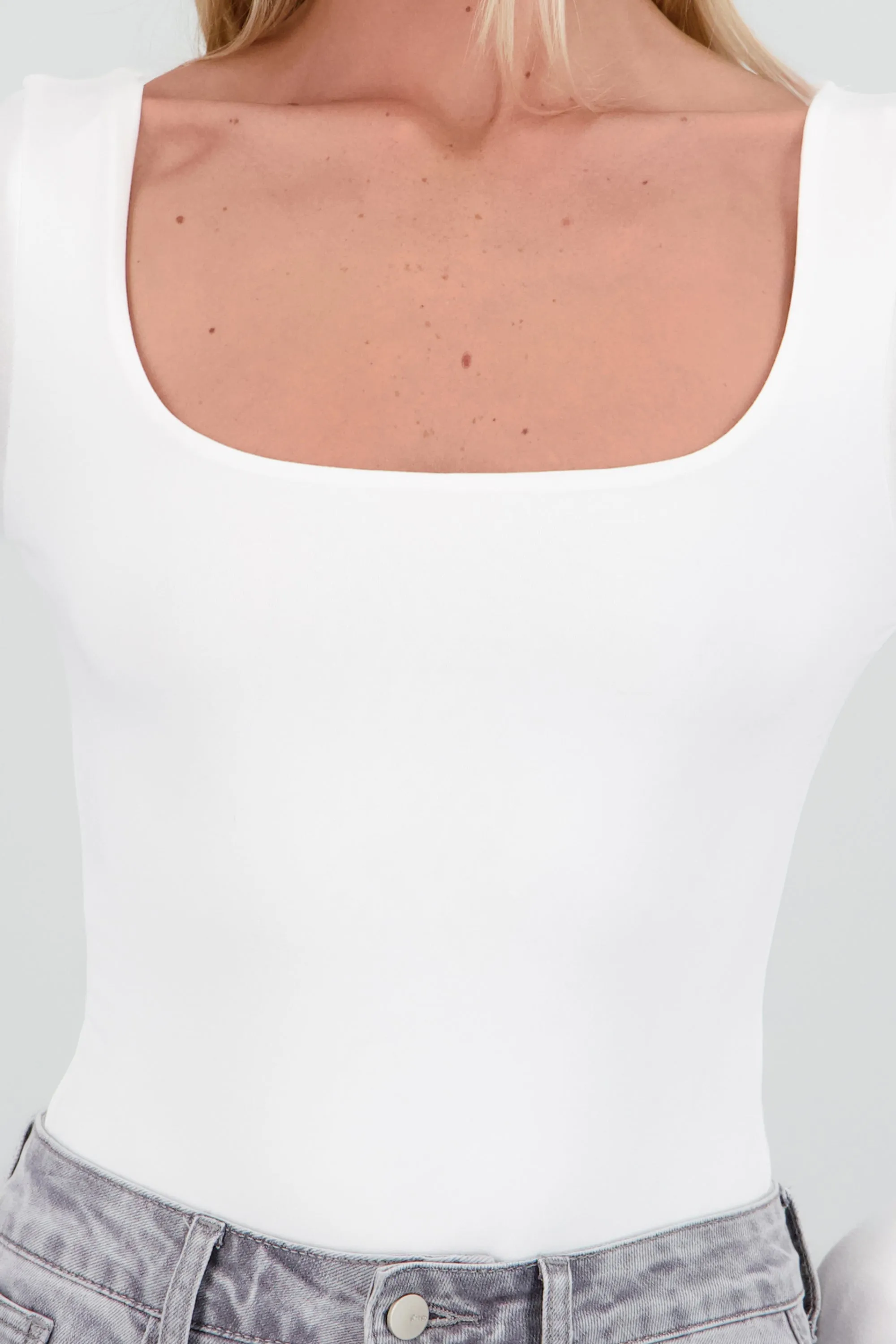 Bodysuit escote cuadrado manga larga sold by Shasa product image thumbnail 5