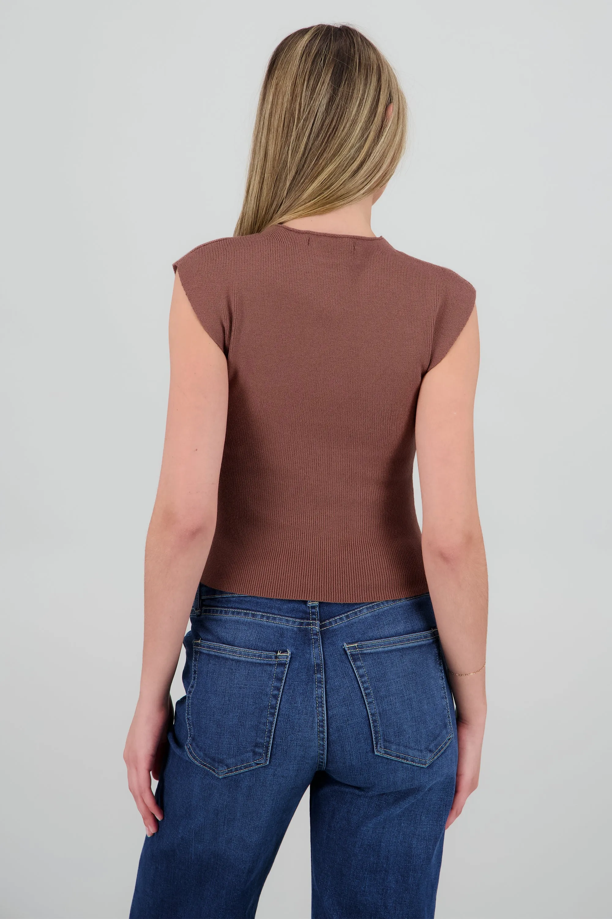 Top tejido liso manga corta sold by Shasa product image thumbnail 4