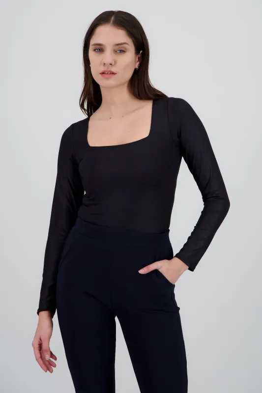 Bodysuit escote cuadrado manga larga sold by Shasa