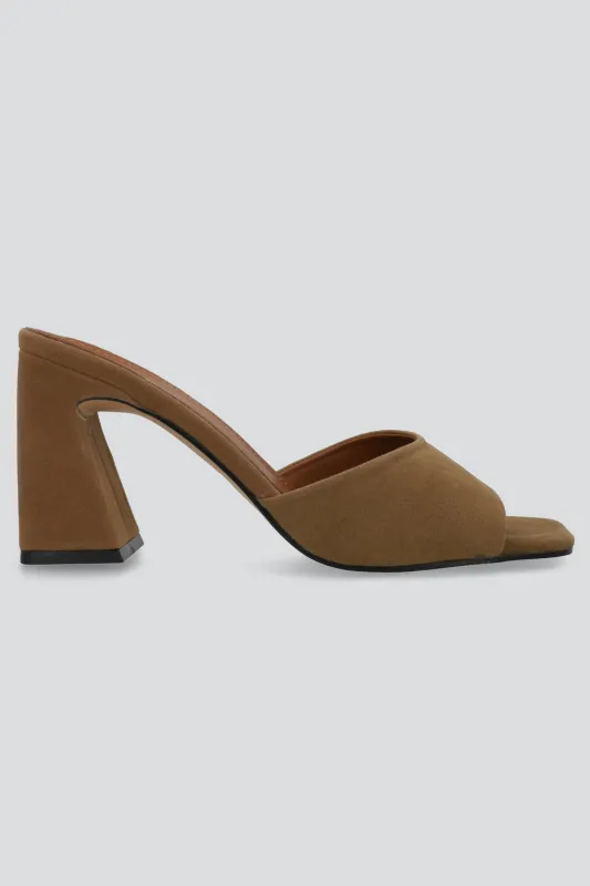 Mula gamuza tacon ancho sold by Shasa