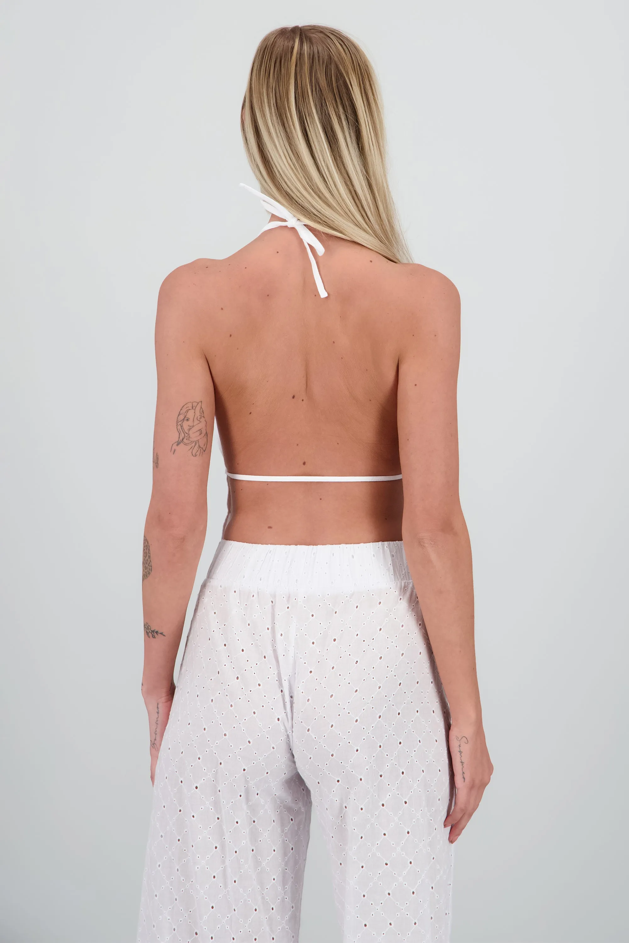 Top espalda descubierta detalle moño sold by Shasa product image thumbnail 4