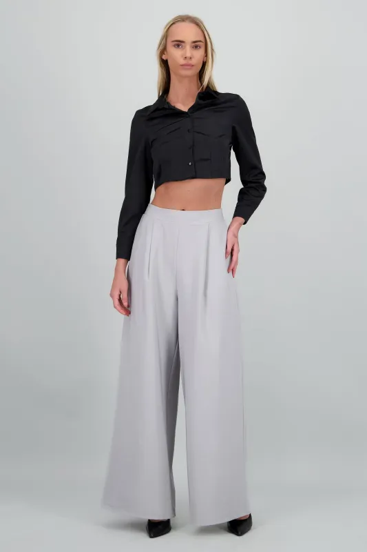 Pantalon sastreado detalle pinza sold by Shasa