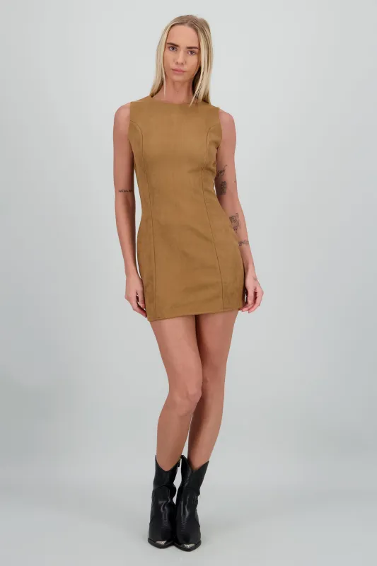 Vestido liso suede sold by Shasa