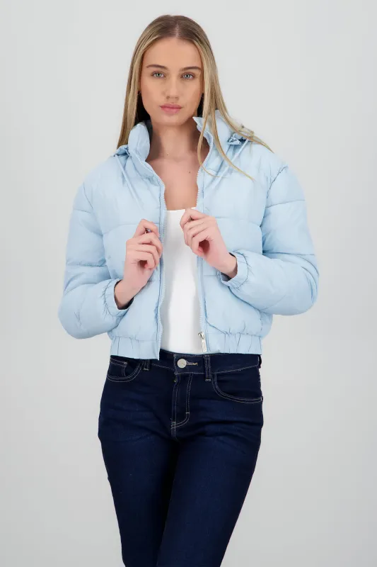 Chamarra puffer con gorro y bolsas sold by Shasa