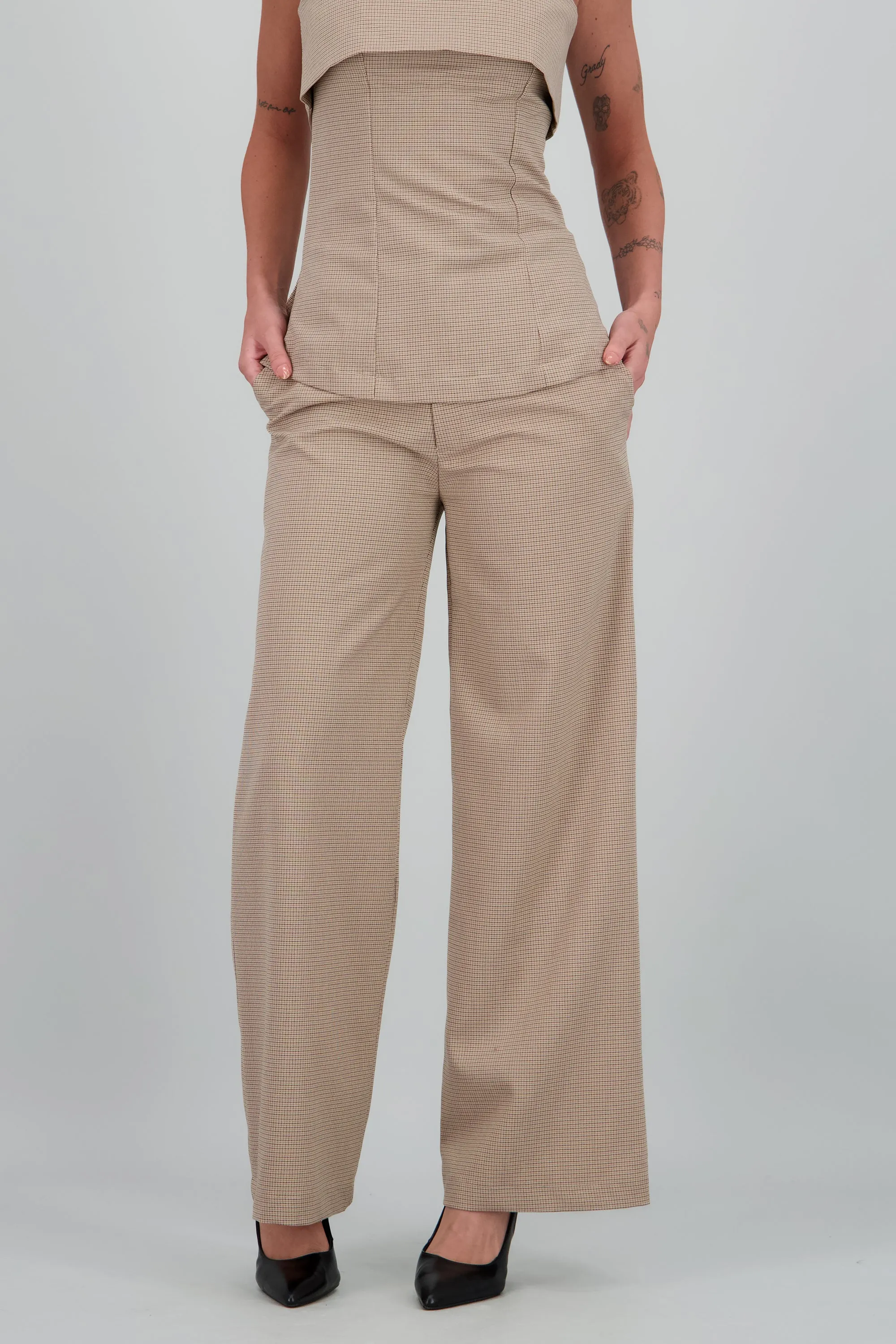 Pantalon amplio estampado tartan sold by Shasa product image thumbnail 2