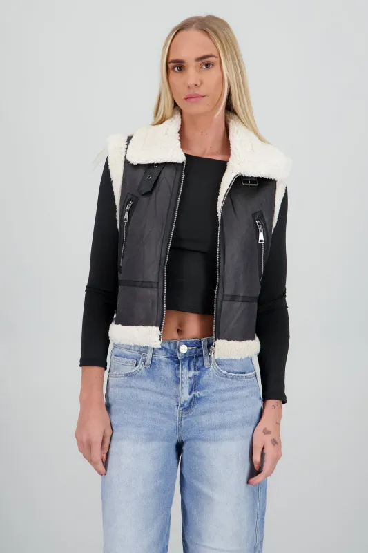 Chaleco det borrego sold by Shasa