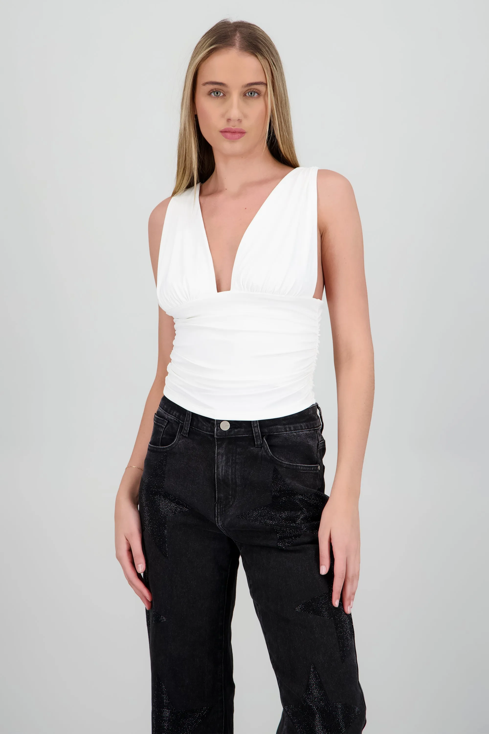Top escote v fruncido sold by Shasa