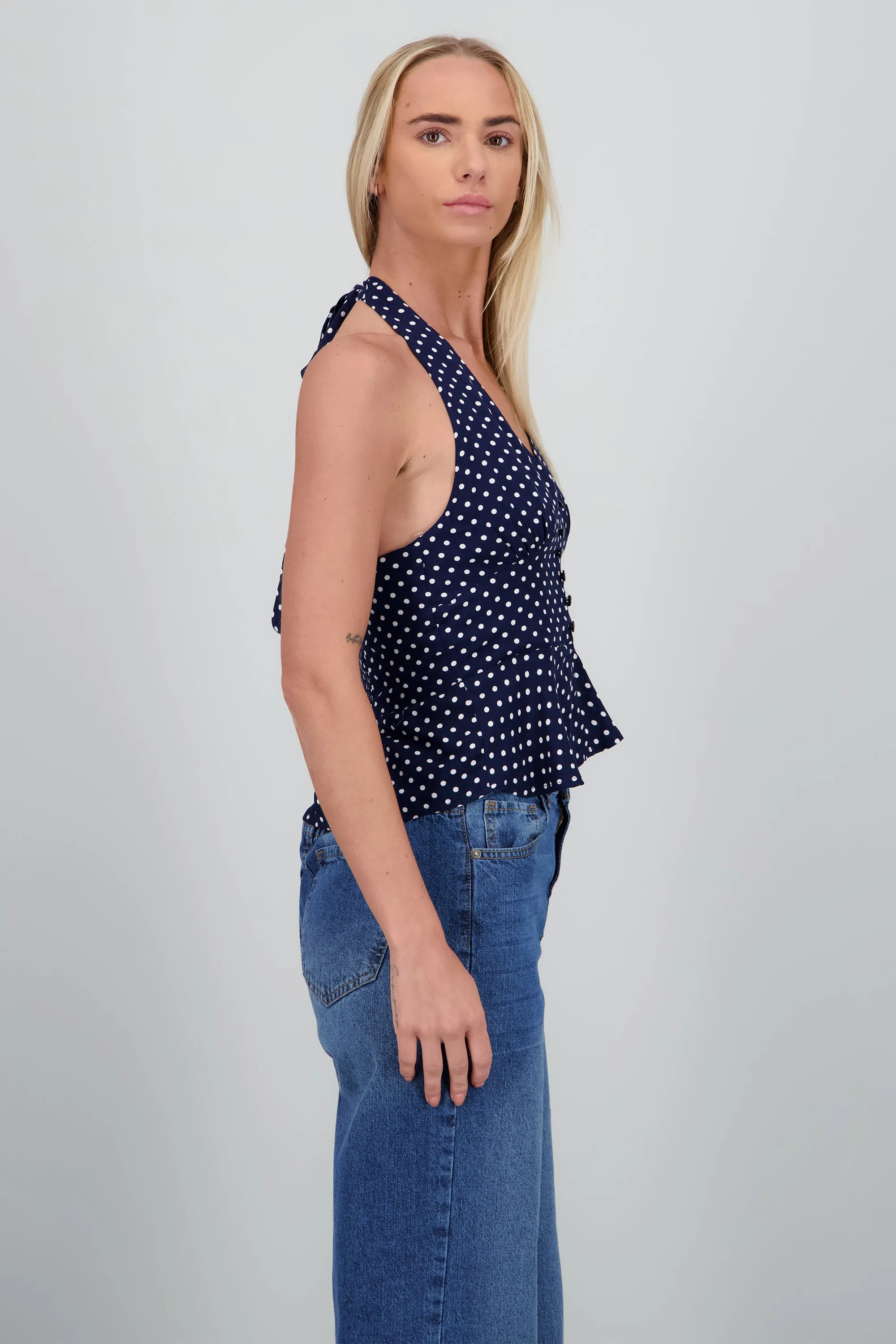 Top halter botones al frente sold by Shasa product image thumbnail 3