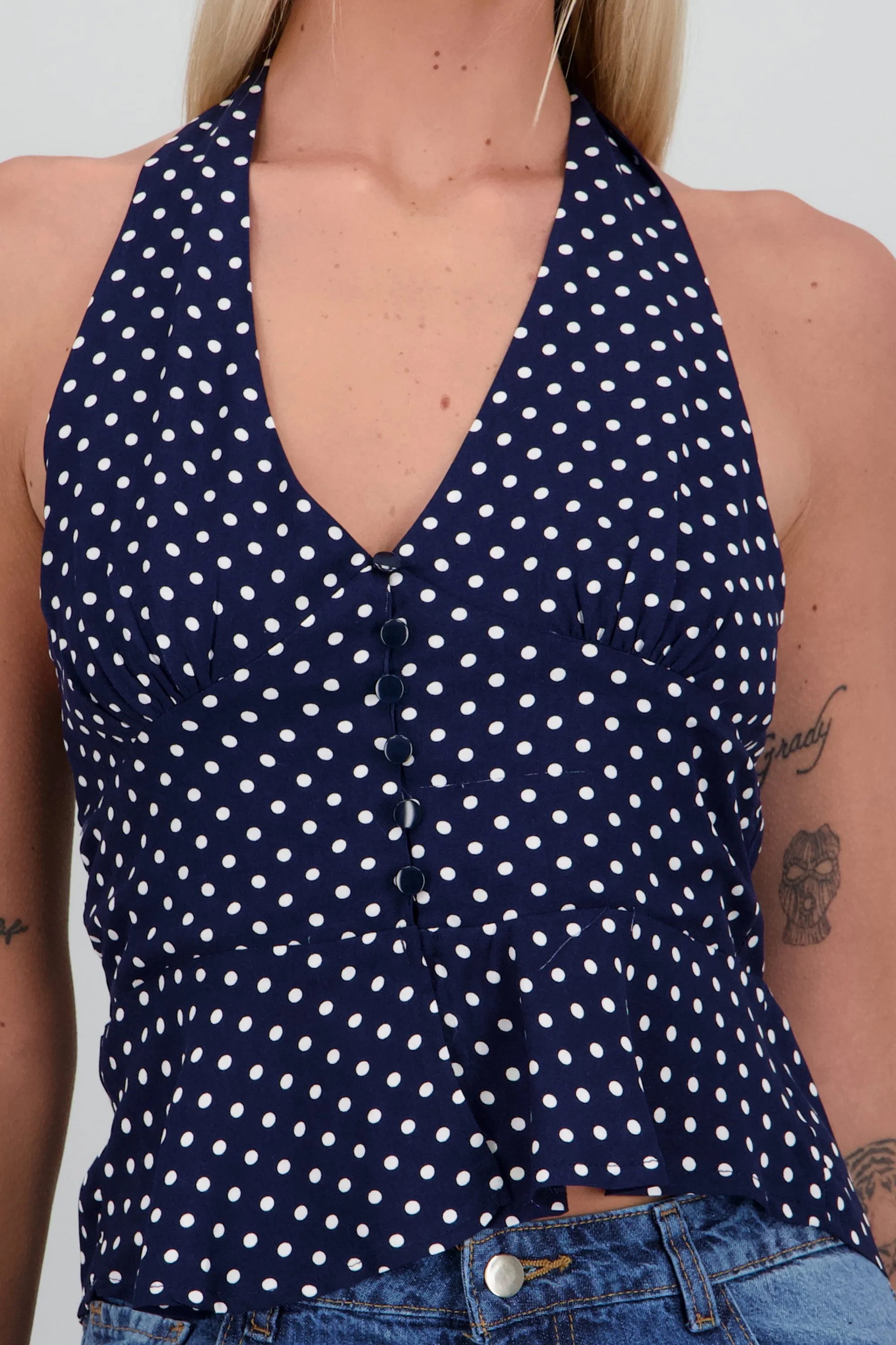 Top halter botones al frente sold by Shasa product image thumbnail 5