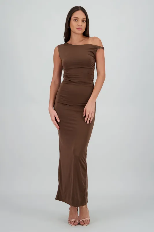 Vestido maxi asimetrico drapeado sold by Shasa