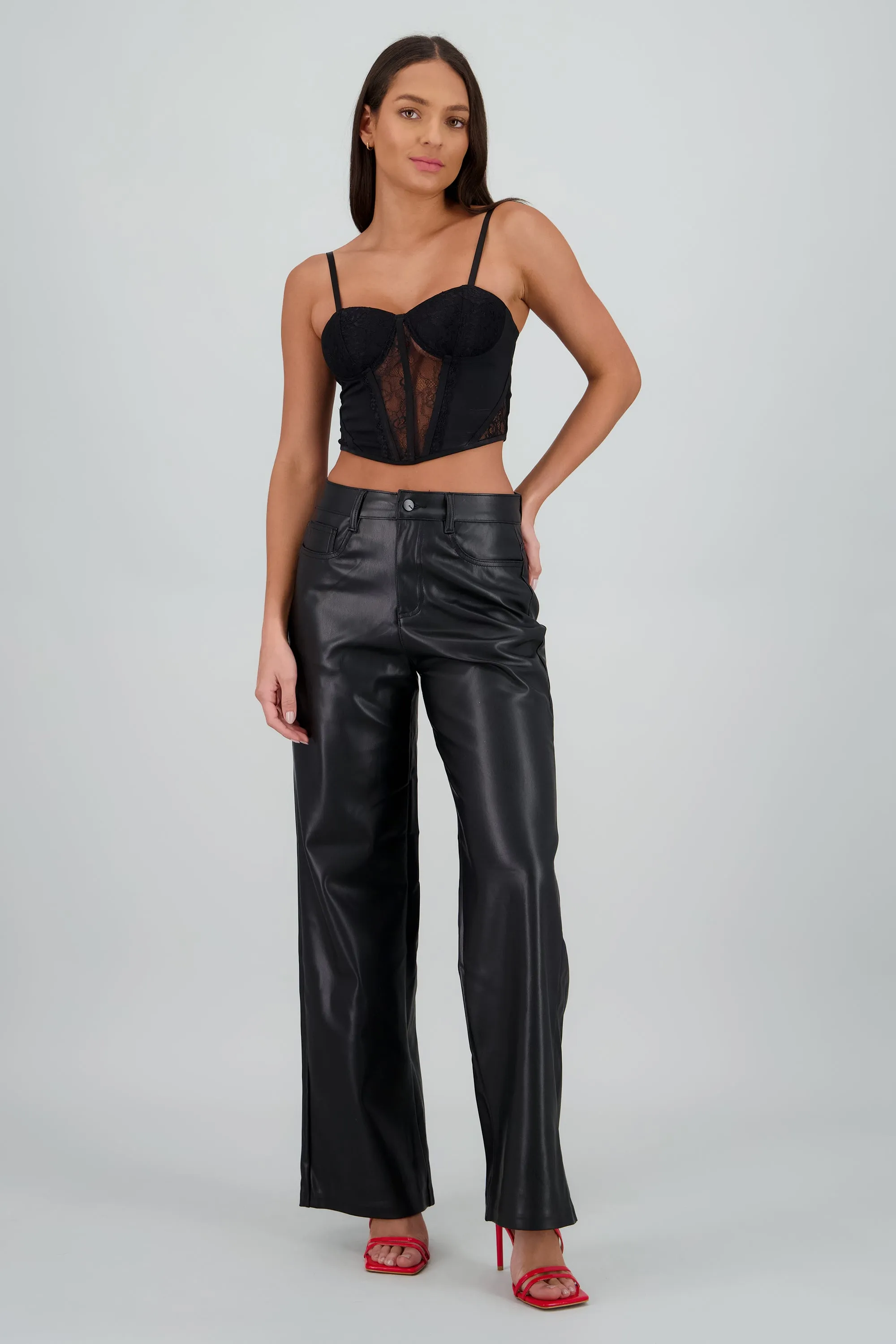 Pantalon amplio liso pu sold by Shasa