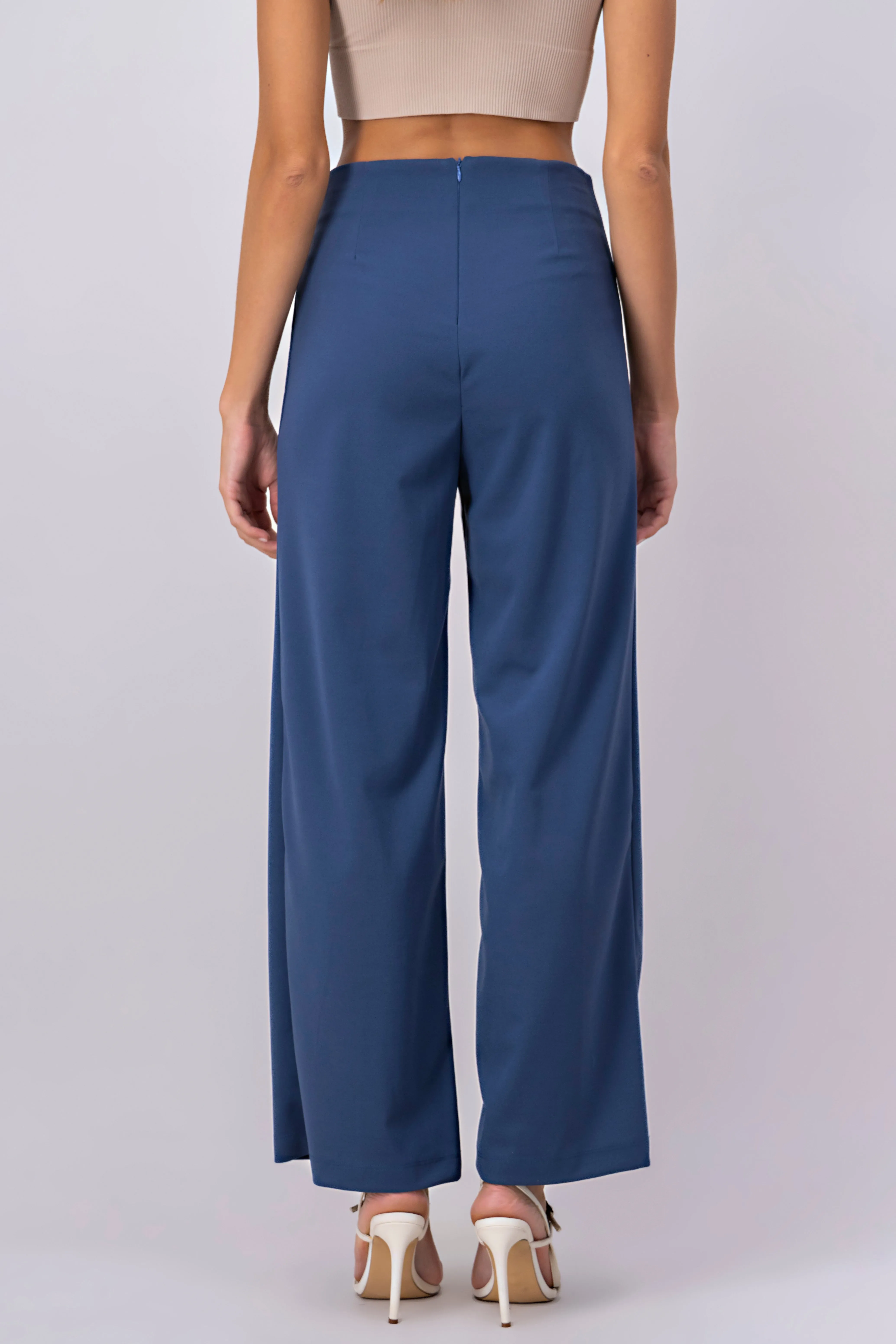 Pantalón Amplio Costura Frontal sold by Shasa product image thumbnail 4